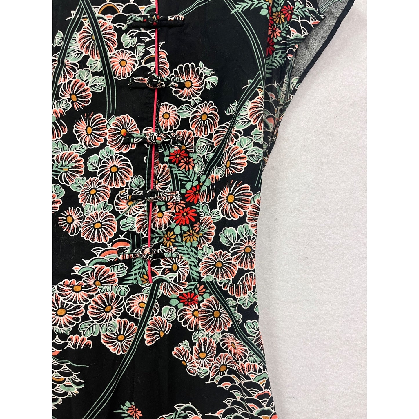 Vintage 1990s Forever 21 Floral Pattern Black Midi Dress With Cap Sleeves & Button Detail #6951