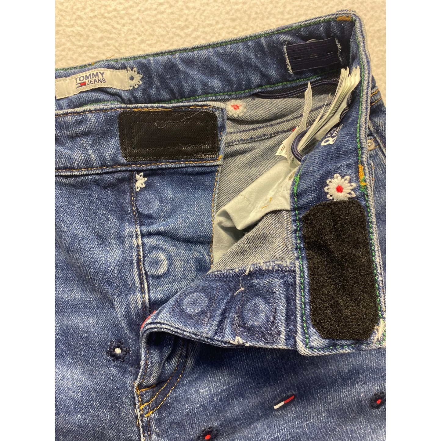 Embroidered Tommy Jeans #3991