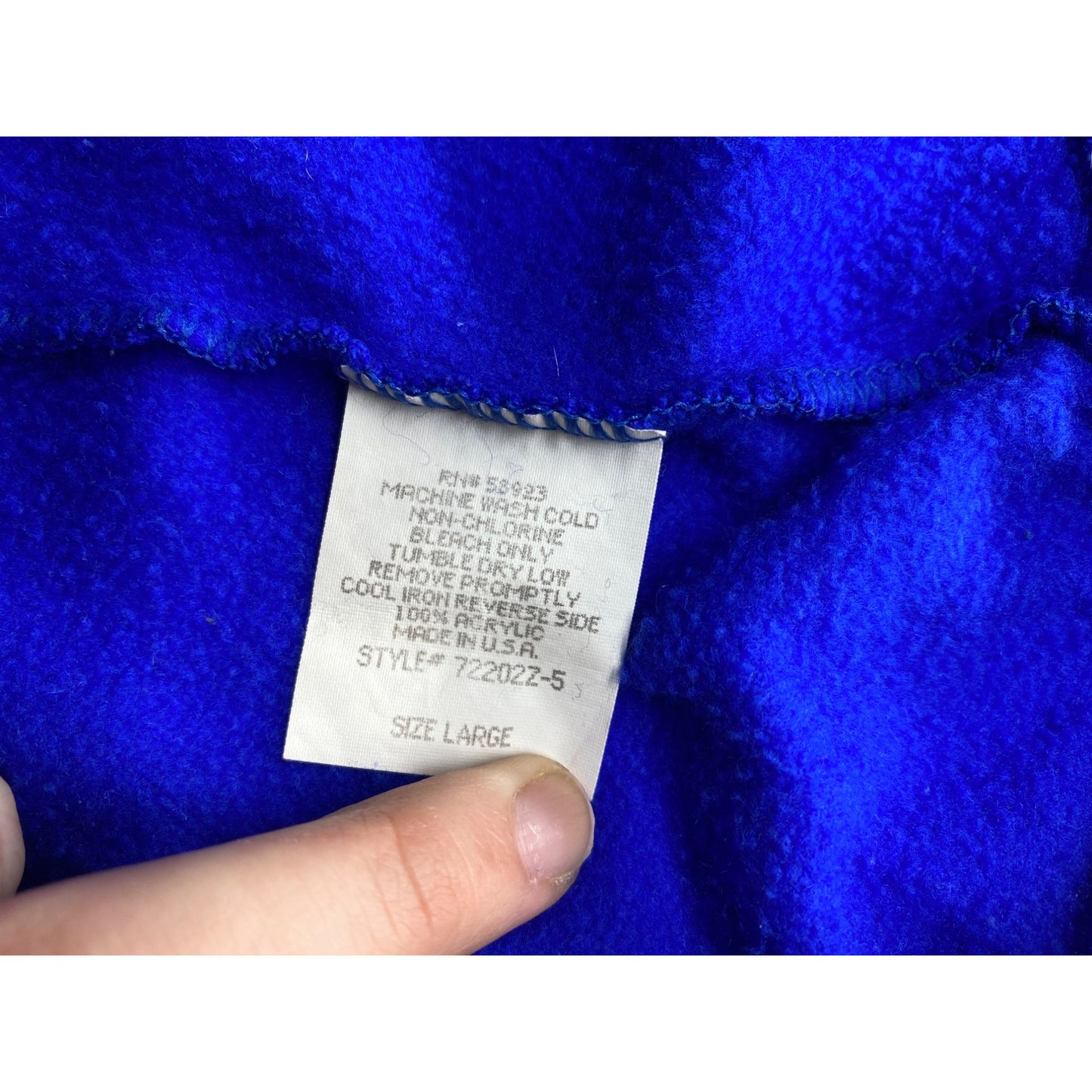 Vintage Orvis Womens Blue Acrylic Two-Piece Set With Embroidered Cardinal Design #7090