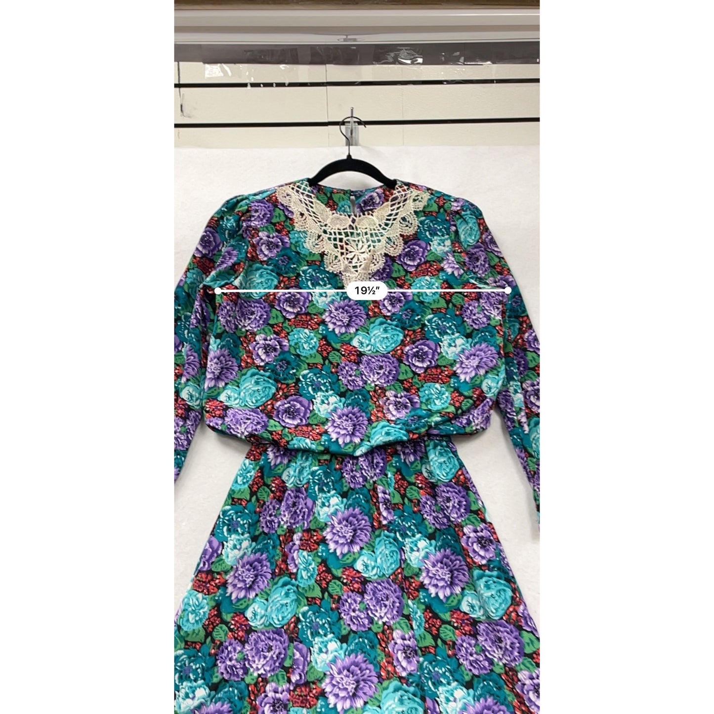 Vintage Medium 80s Starlo Floral Dress With Crochet Lace Collar & Long Sleeves #8017
