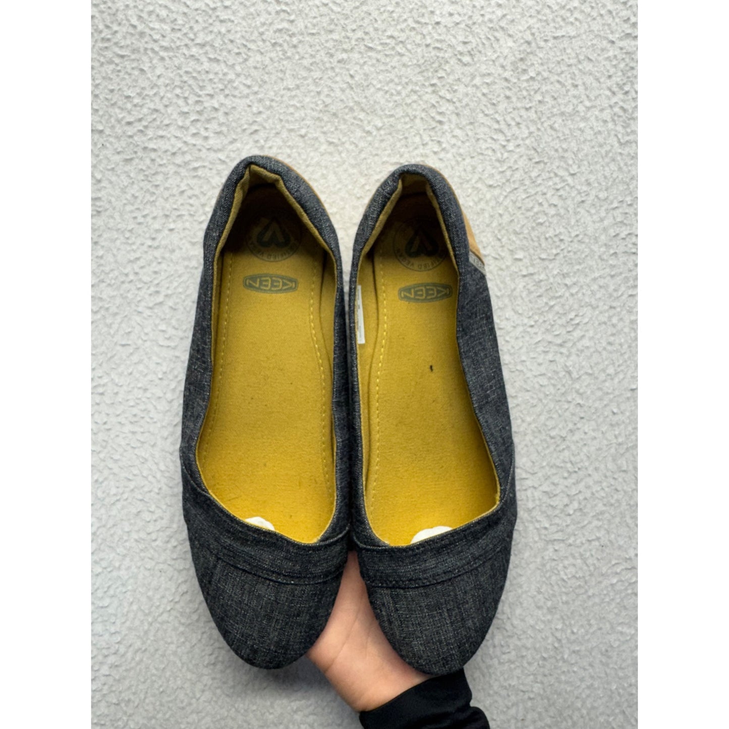 Keen Canvas Ballet Flats Size 10 Denim & Tan #9015