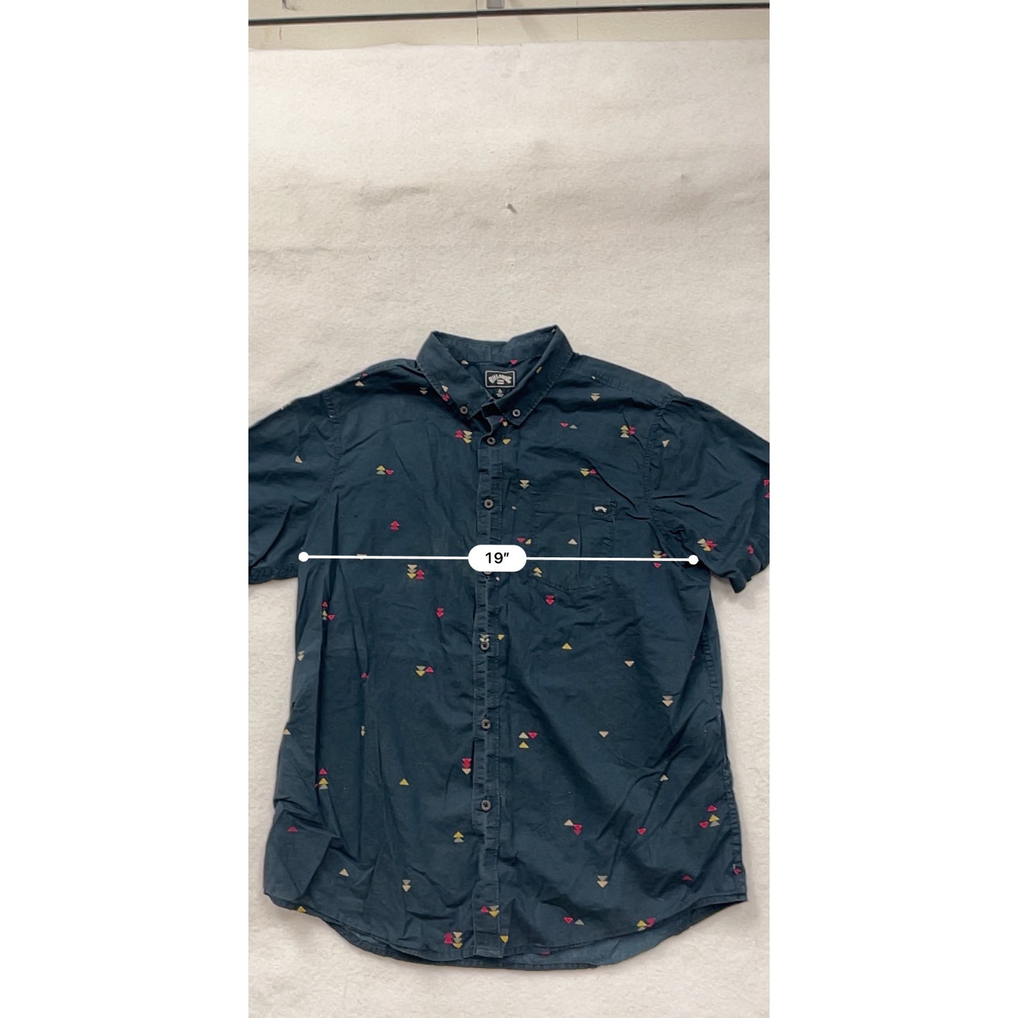 Billabong Mens Navy Short Sleeve Button-Up Shirt With Geometric Print Size L #6574
