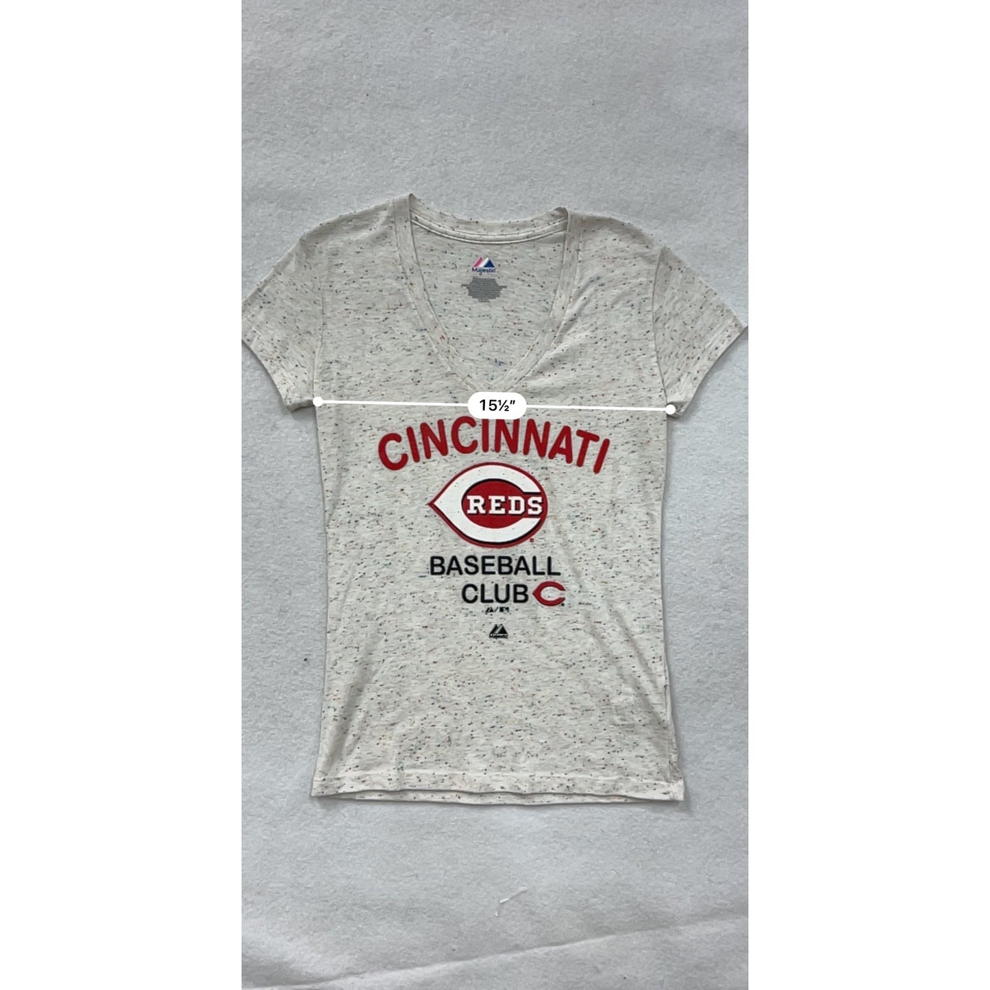 Cincinnati Reds Womens Medium V-Neck T-Shirt Speckled Design By Majestic #6716