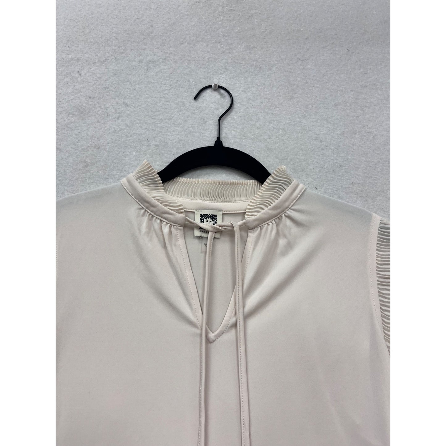 Anne Klein Womens Sleeveless Ivory Top Size S #277A