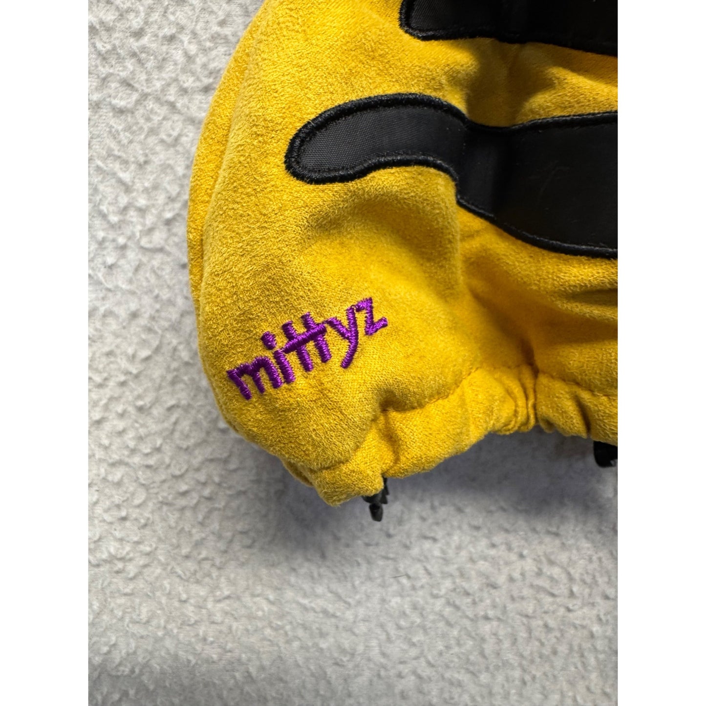 Kids Veyo Mittyz Tiger Paw Mittens M - Yellow/White #9502