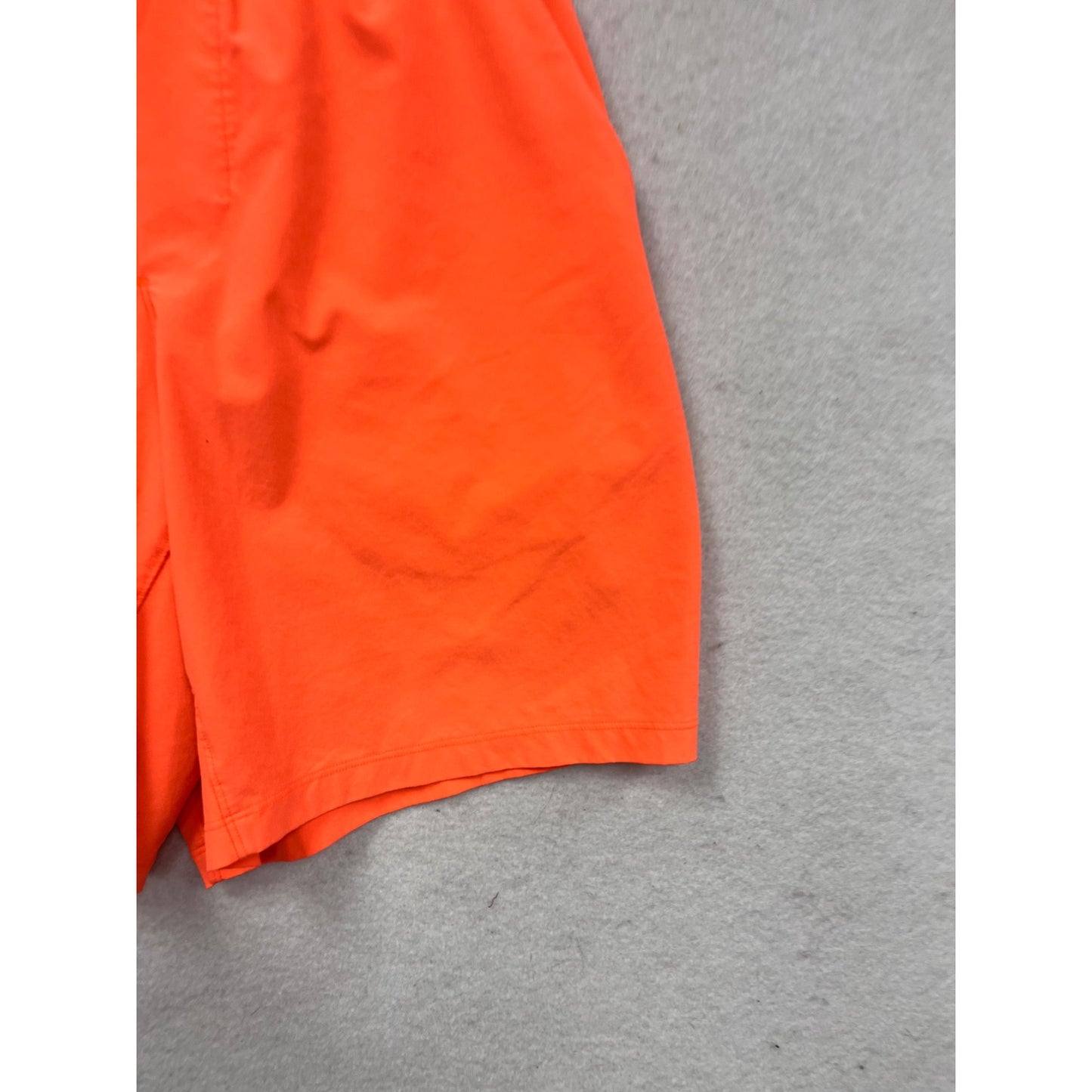 Lululemon Mens Orange Athletic Shorts S #253A