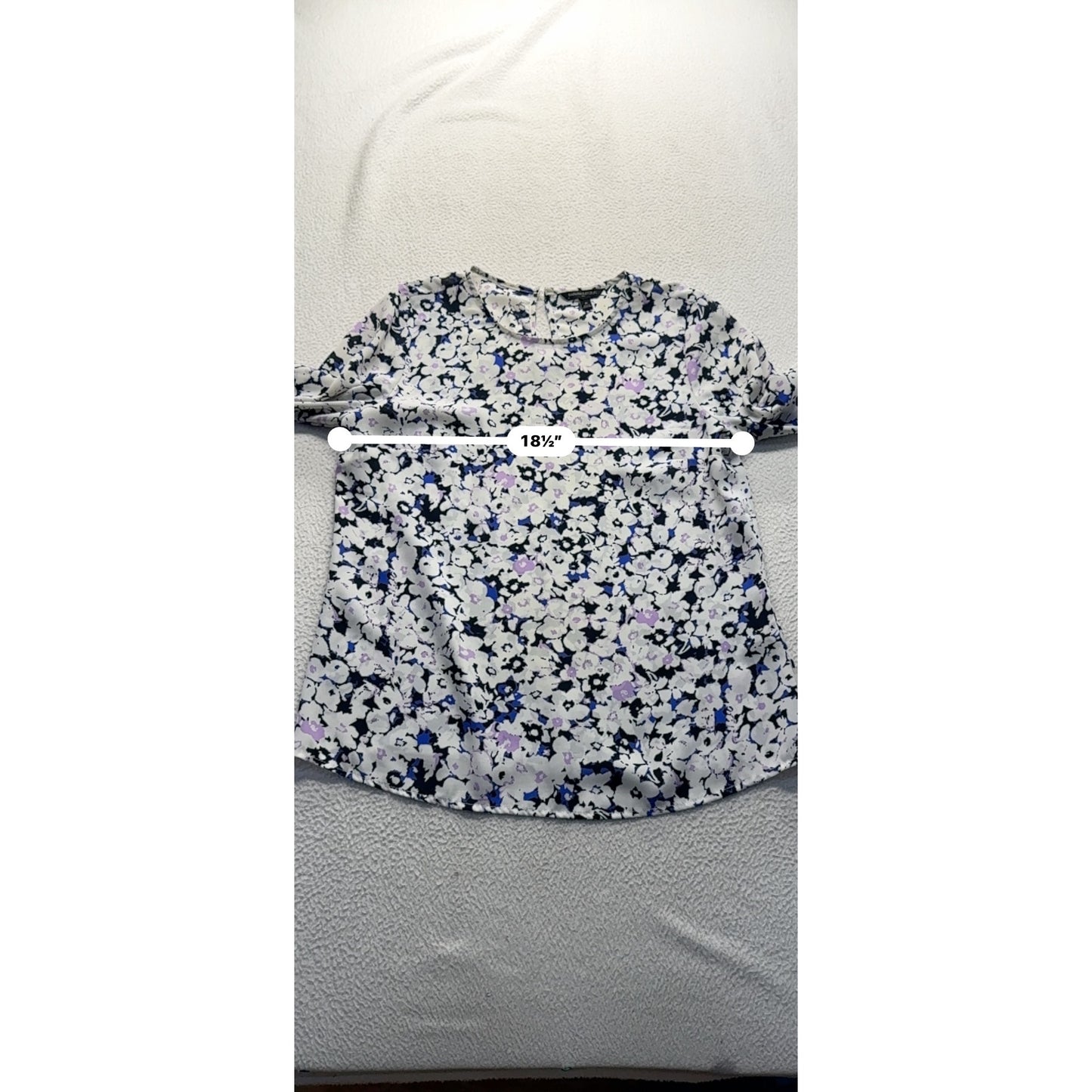 Banana Republic Floral Long Sleeve Blouse With Tie Cuffs M 100% Polyester #9936