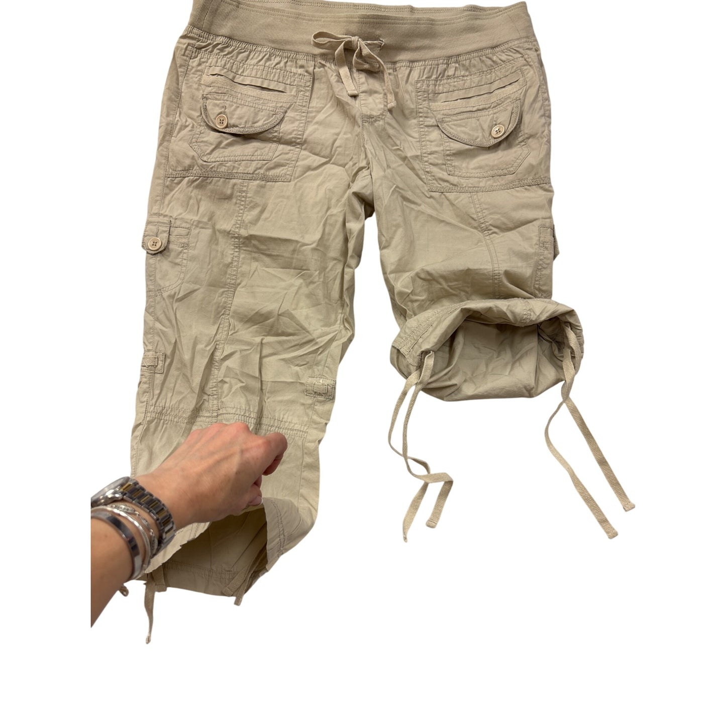 Maurices Womens Beige Cargo Capri Pants XL 100% Cotton Drawstring Waist Relaxed Fit #6970