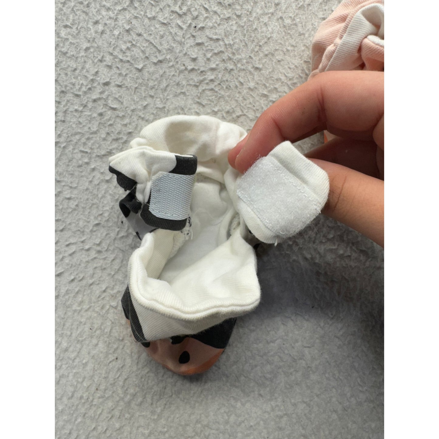 Pals Baby Socks Cow & Pig Non-Slip Grips Animal Design 0-6 Months #9687