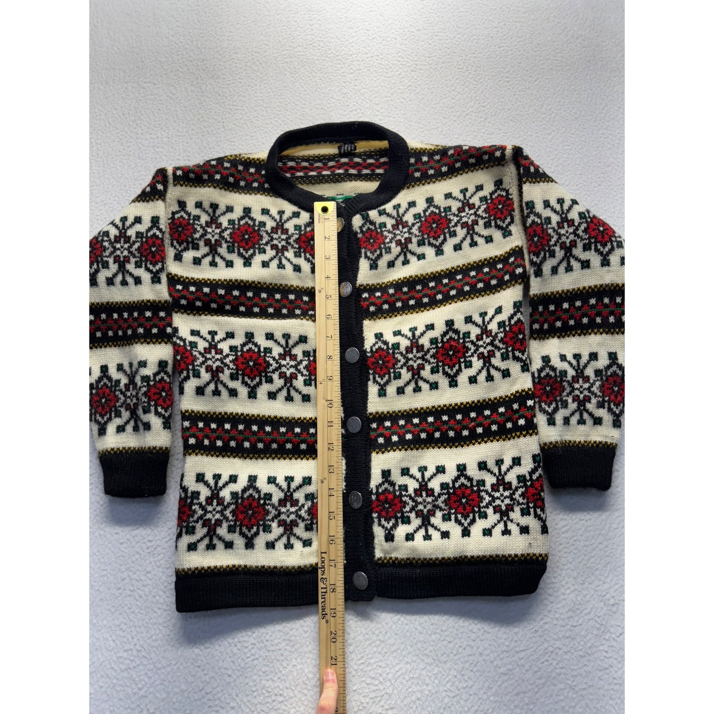 Vintage Women’s Knit Button Sweater# 5404