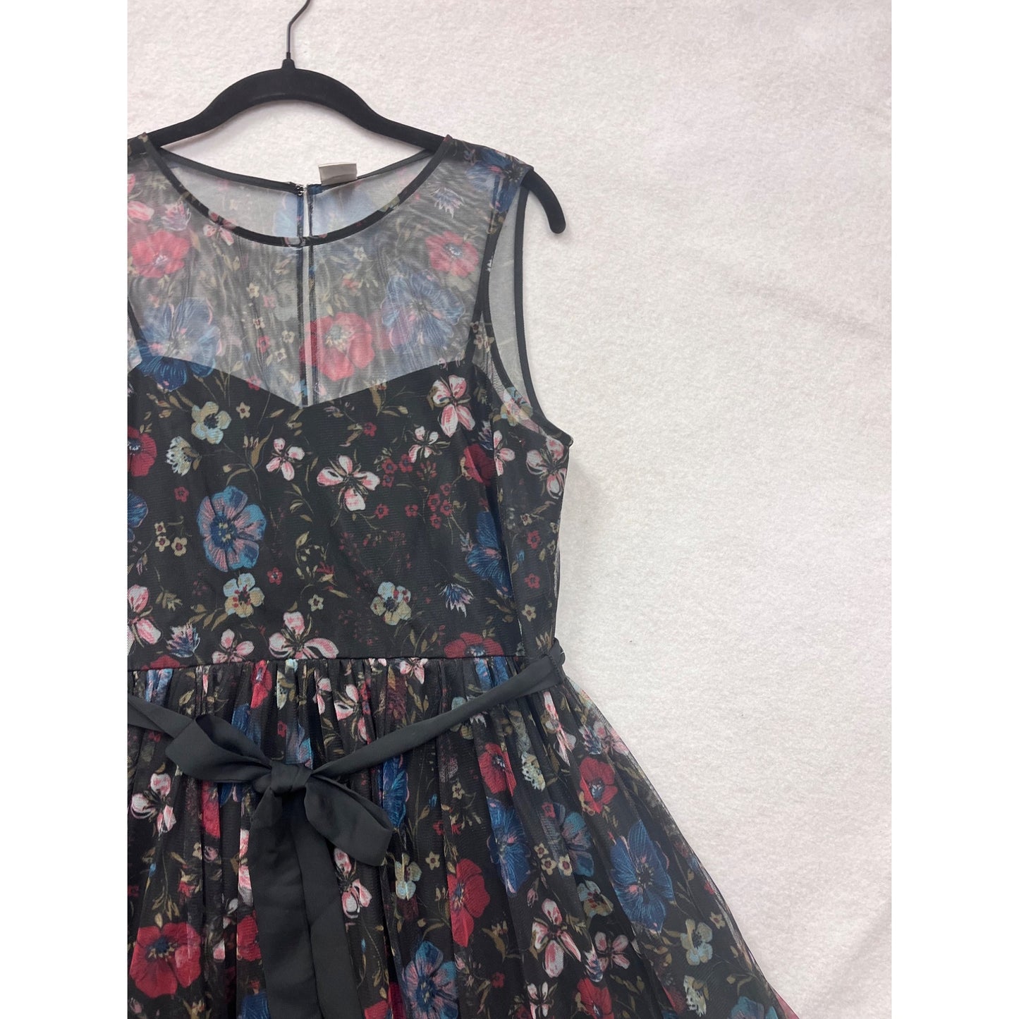 Disney Girls Floral Mesh Dress Black/Multicolor Size 12 Sleeveless With Sheer Overlay & Belt Accent #8089