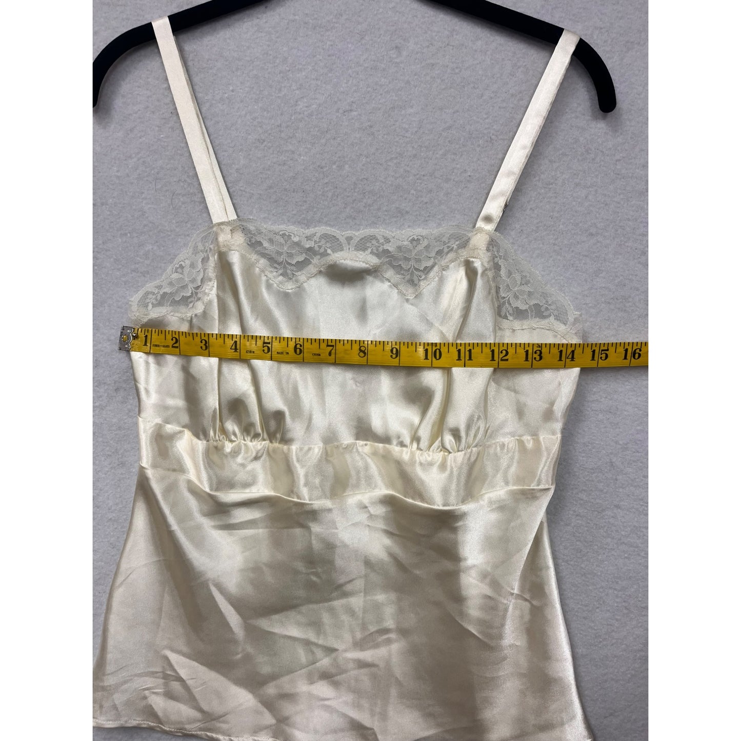 Vintage Cinema Etoile Ivory Satin & Lace Camisole #6167