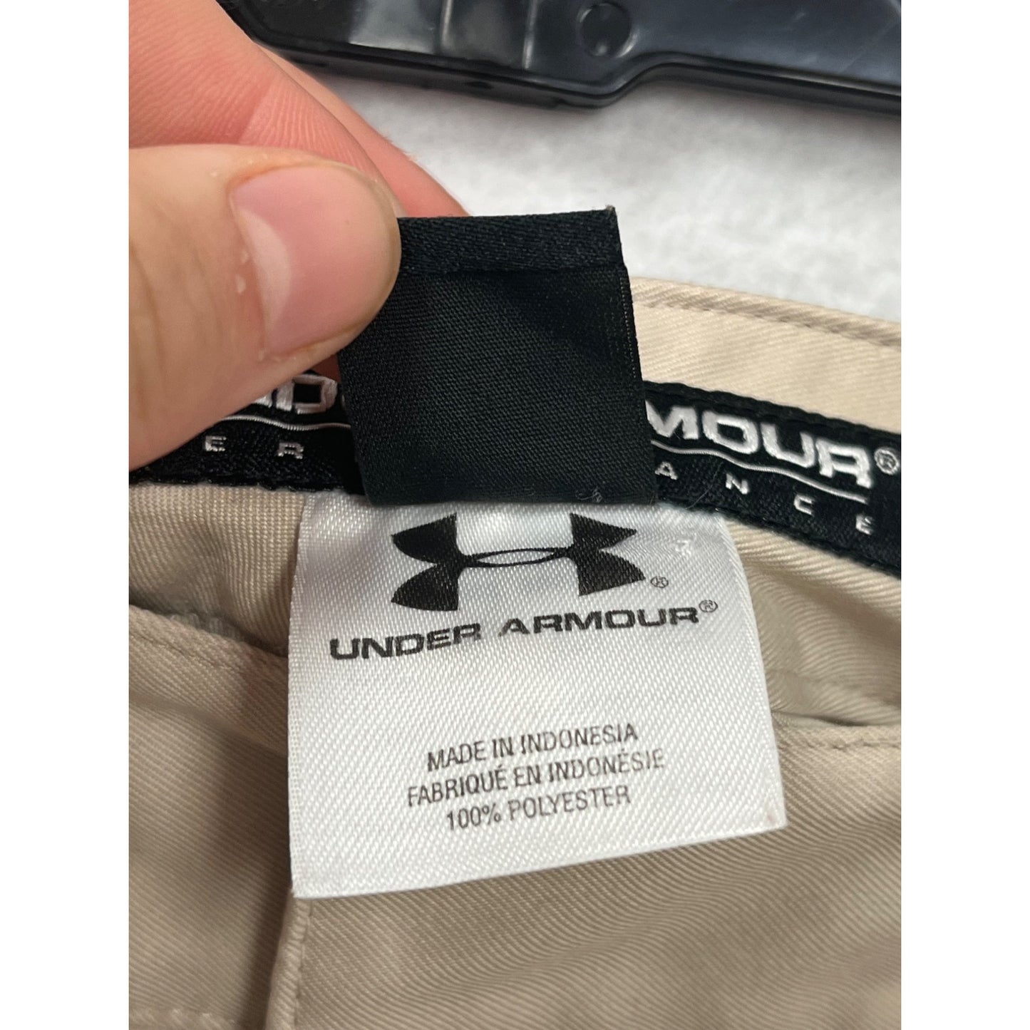 Under Armour Womens Capri Golf Pants Beige Size 2 #6623