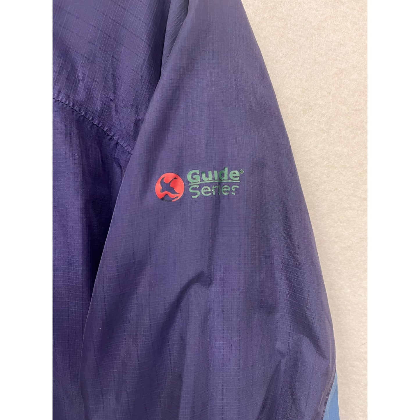 Women’s Guide Series Lightweight Windbreaker #2874