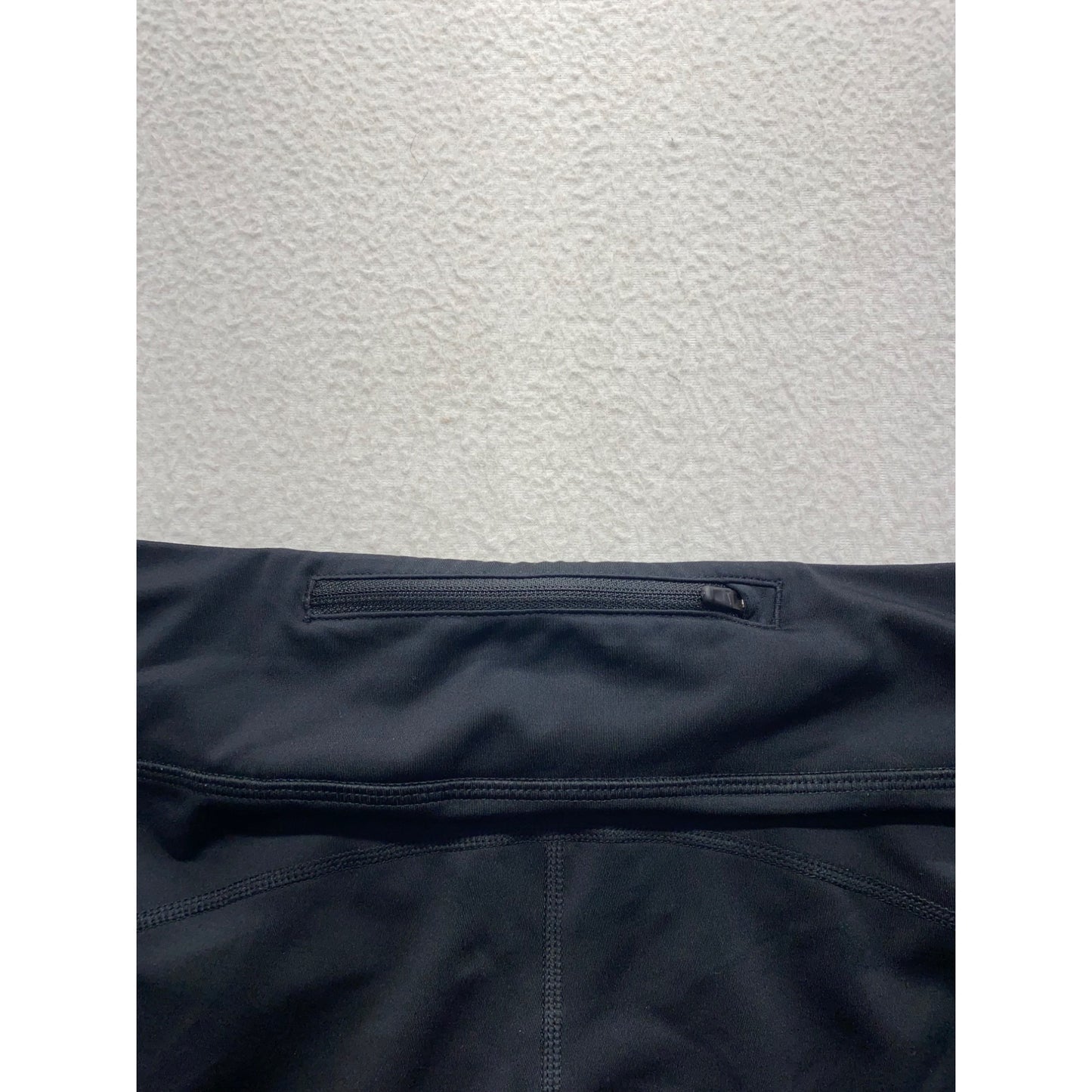 Nike Black Dri-Fit Capri Leggings With Reflective Dots & Back Zipper Pocket #7197