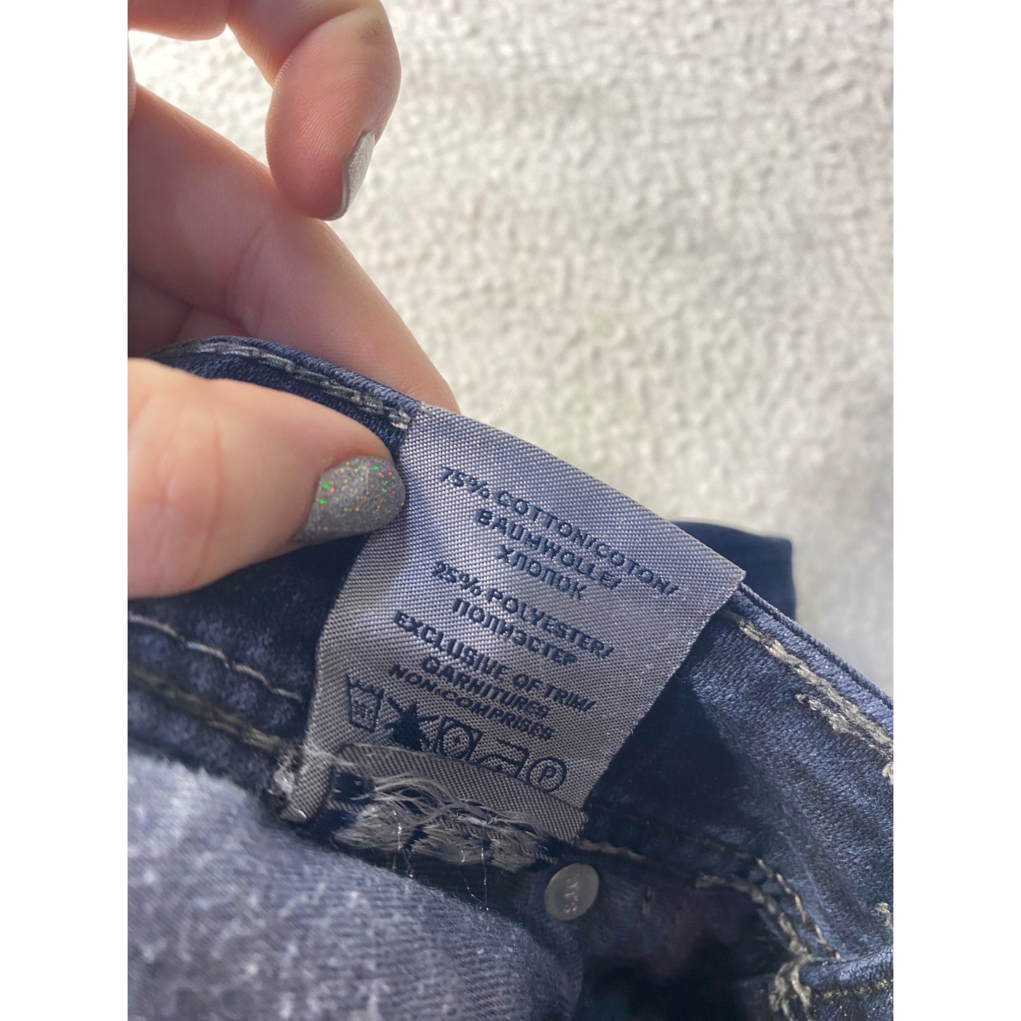 Silver Jeans Co. Womens Suki Flare Dark Wash Jeans W28/L30 #7114