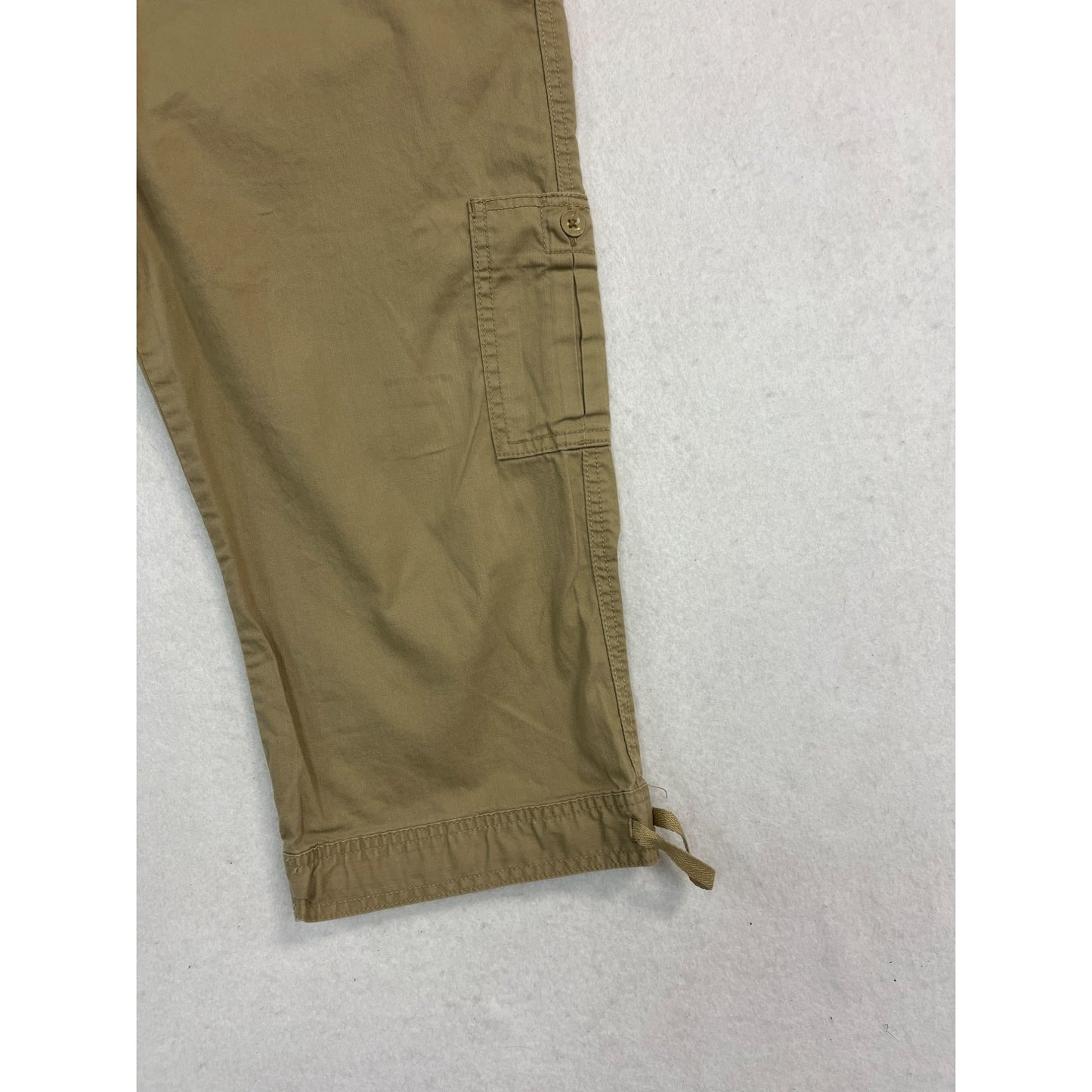 Women’s Tan Cargo Style Capris