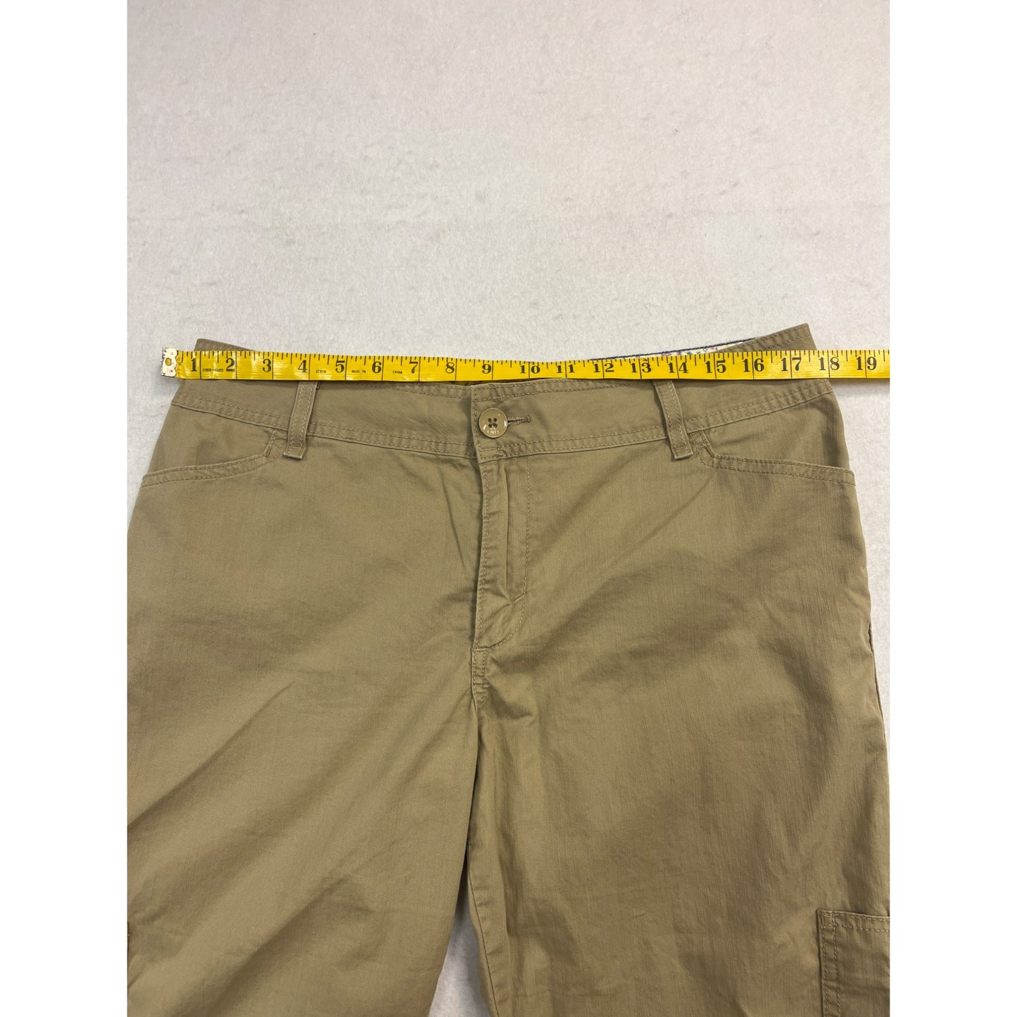 Women’s Tan Cargo Style Capris