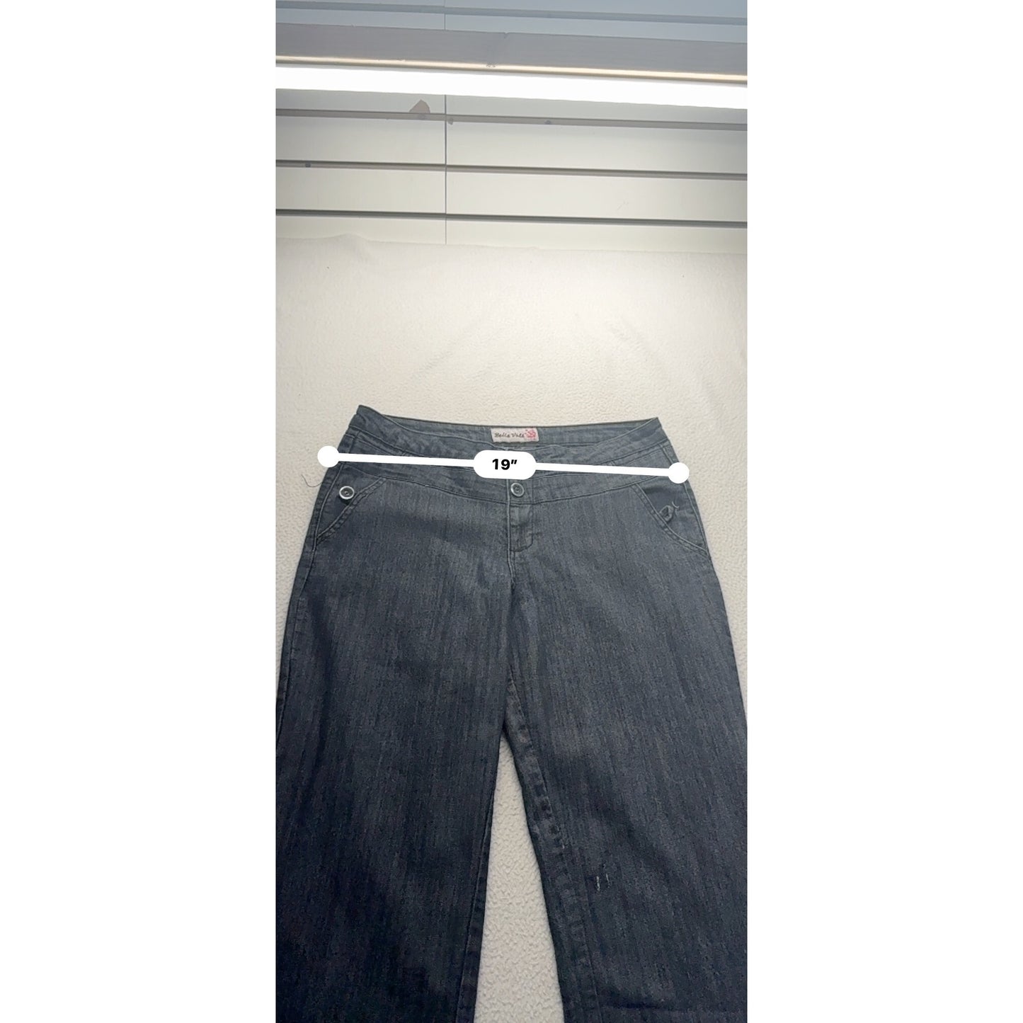 Bella Vida Dark Wash Denim Capri Pants Size 14P Cotton Blend Roll Cuff #9252