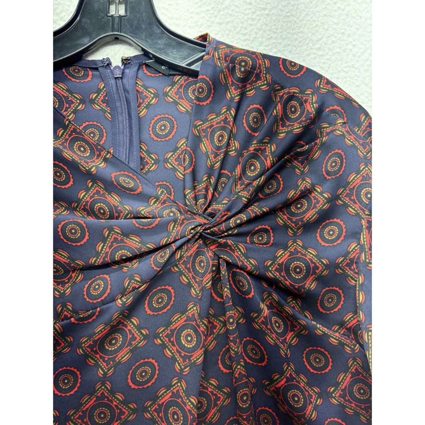 Club Monaco XS Navy & Red Geometric Print Long Sleeve Blouse #7520