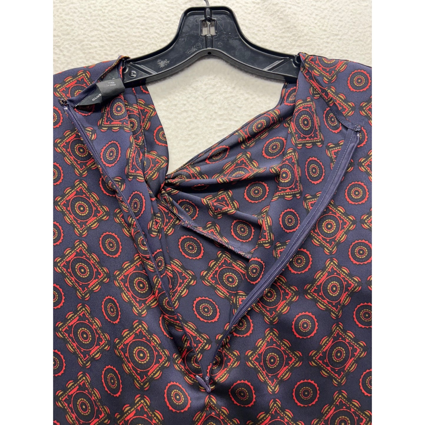 Club Monaco XS Navy & Red Geometric Print Long Sleeve Blouse #7520