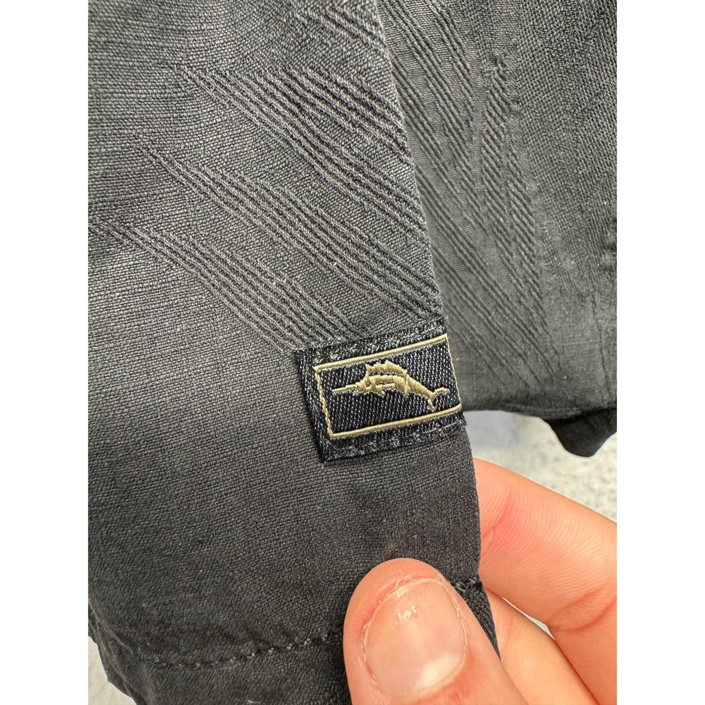 Men’s Tommy Bahama Button Down #5370
