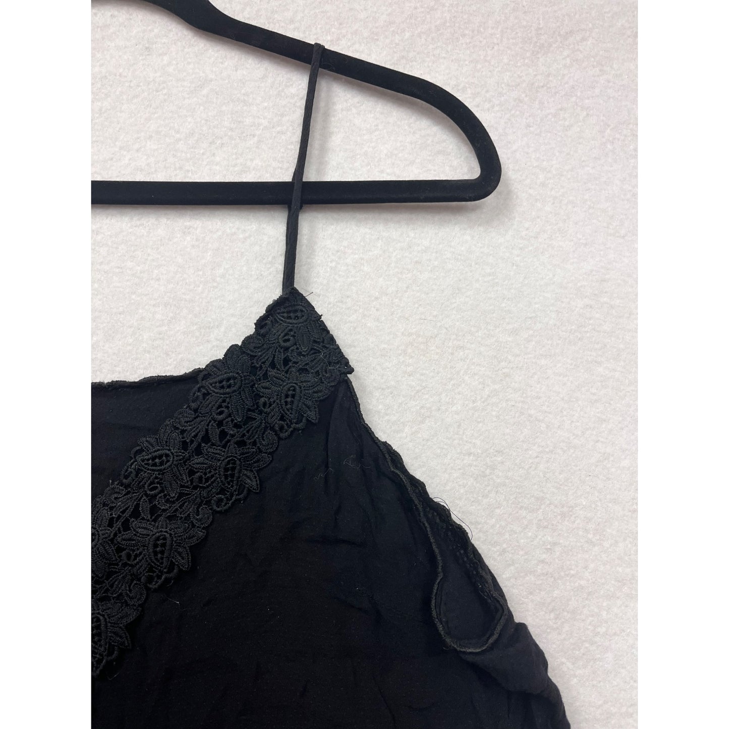 Women’s Black Sleeveless Lace Trim Top #6041