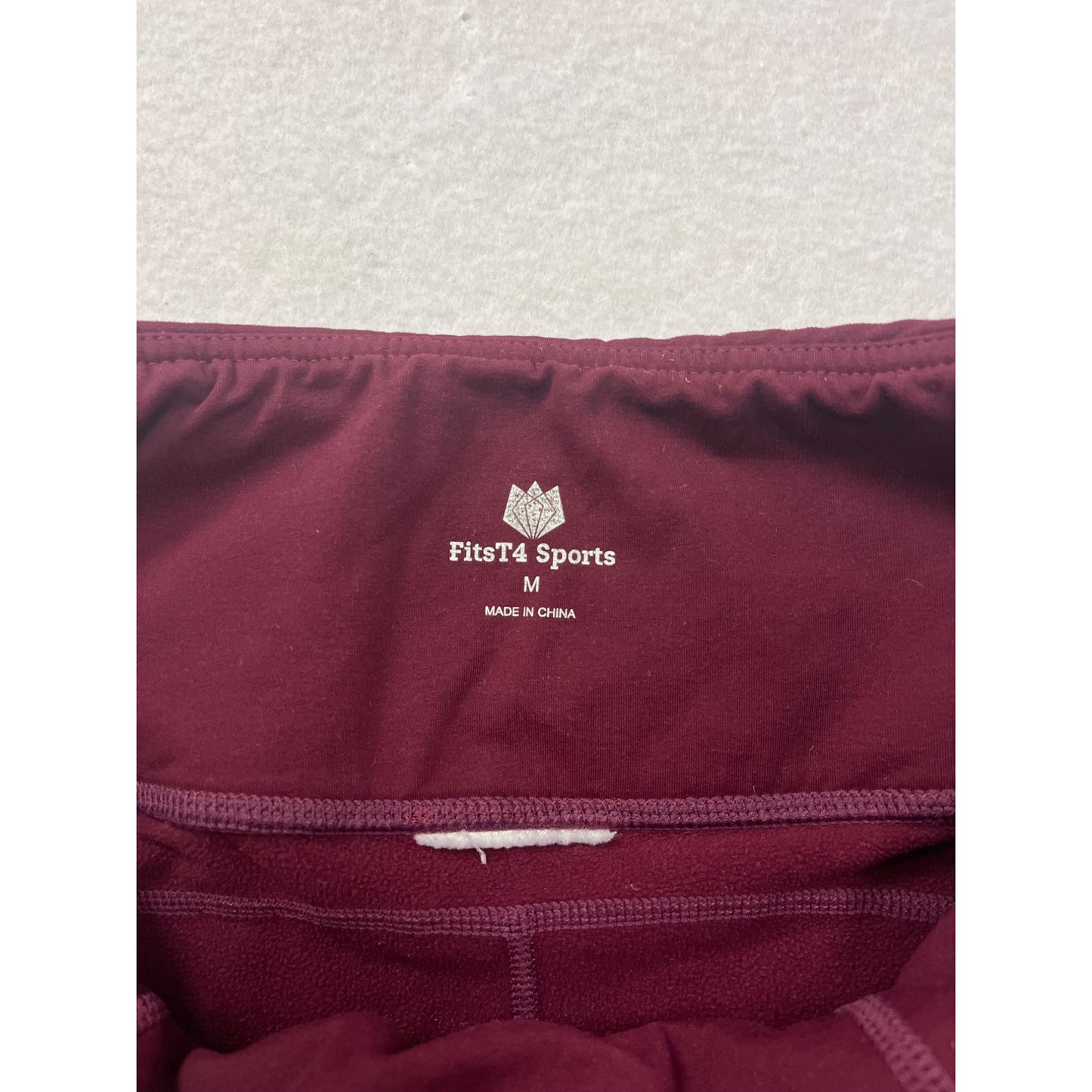 Womens Burgundy Leggings Medium FitsT4 Sports Stretchy & Comfortable #6616
