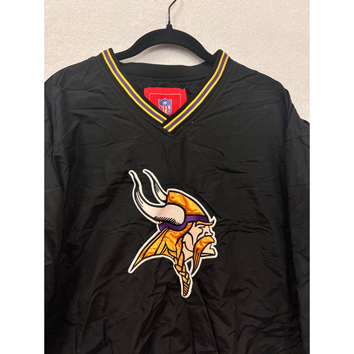 Minnesota Vikings NFL Mens 2XL Black Pullover Jacket With Embroidered Logo & Striped Trim #6943
