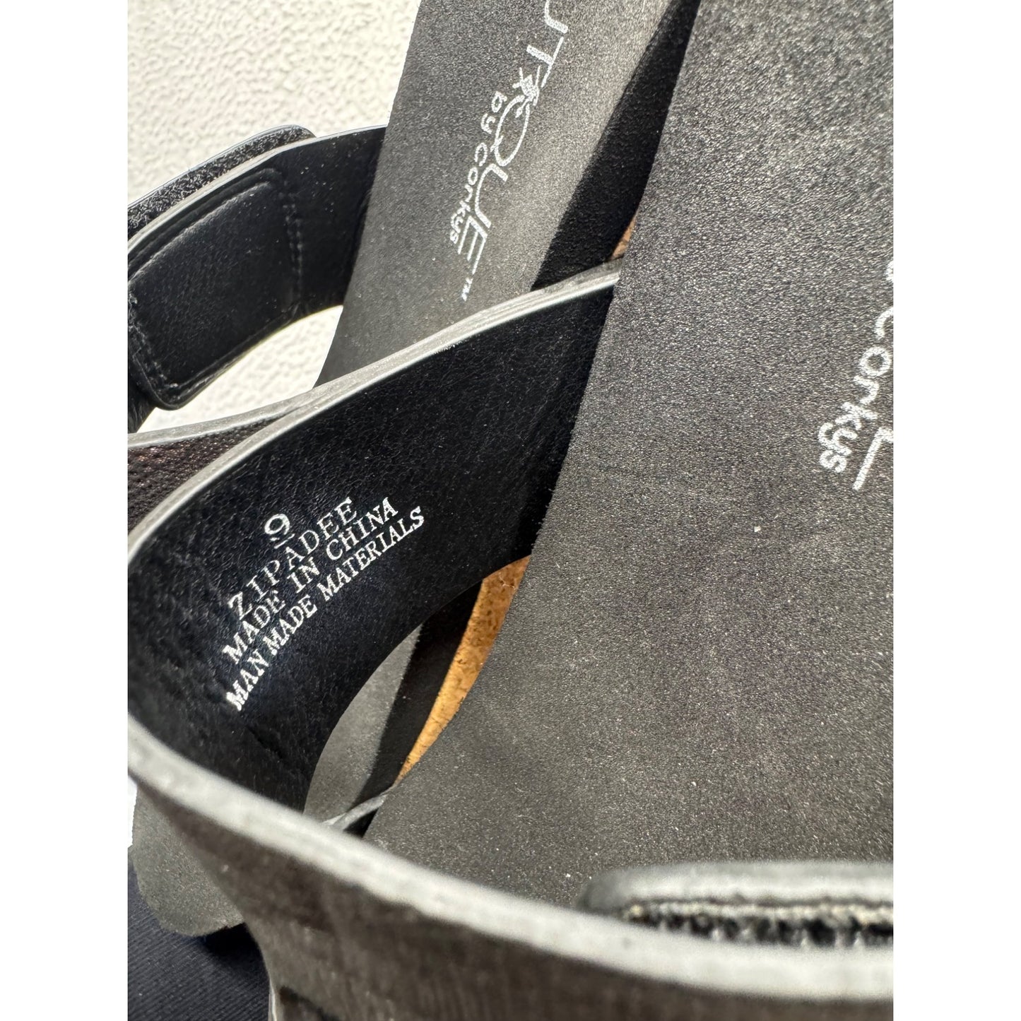 Boutique By Corkys Black Slip-On Wedge Sandals Size 9 #9022