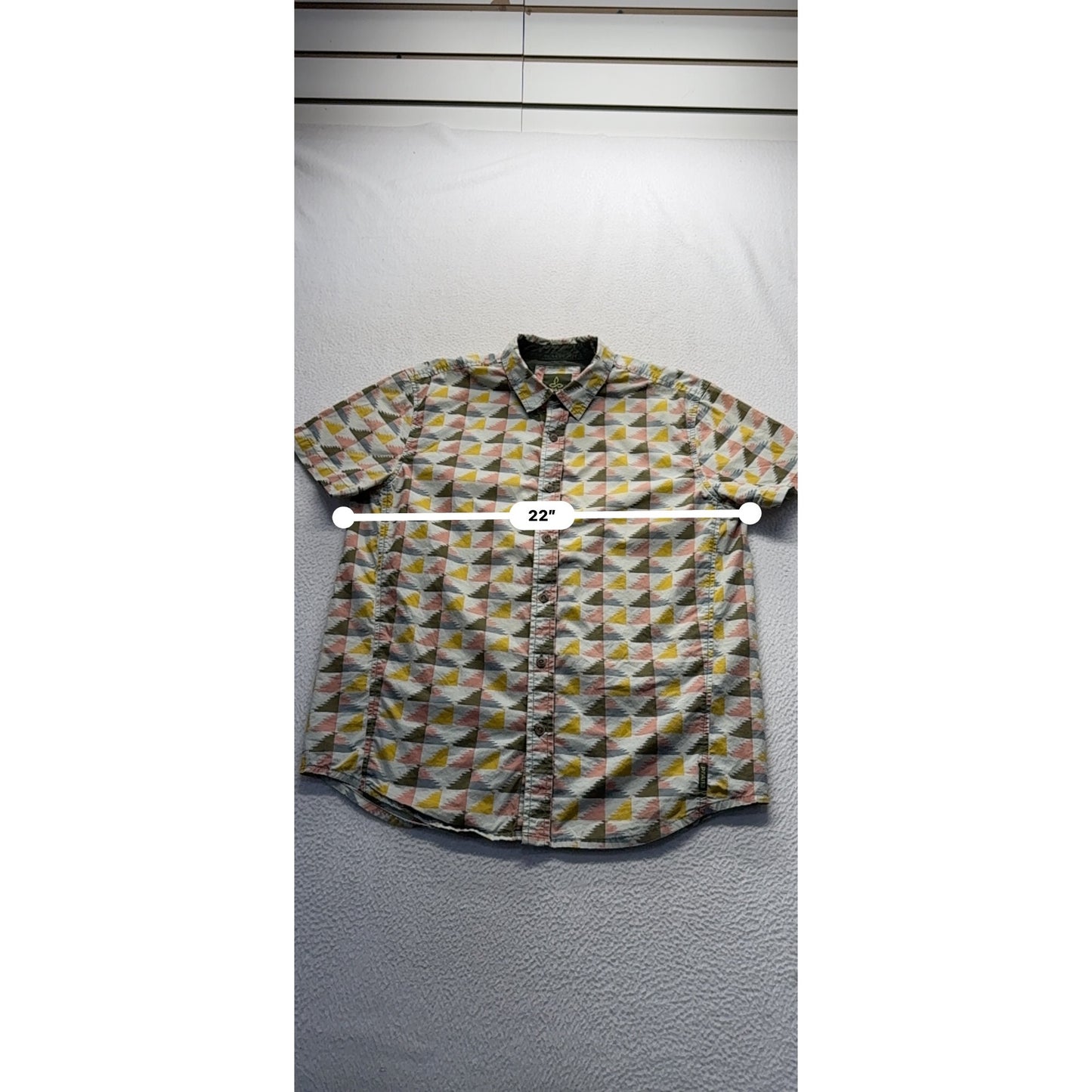 PrAna Short-Sleeve Button-Up Shirt Geometric Print Size M #9095