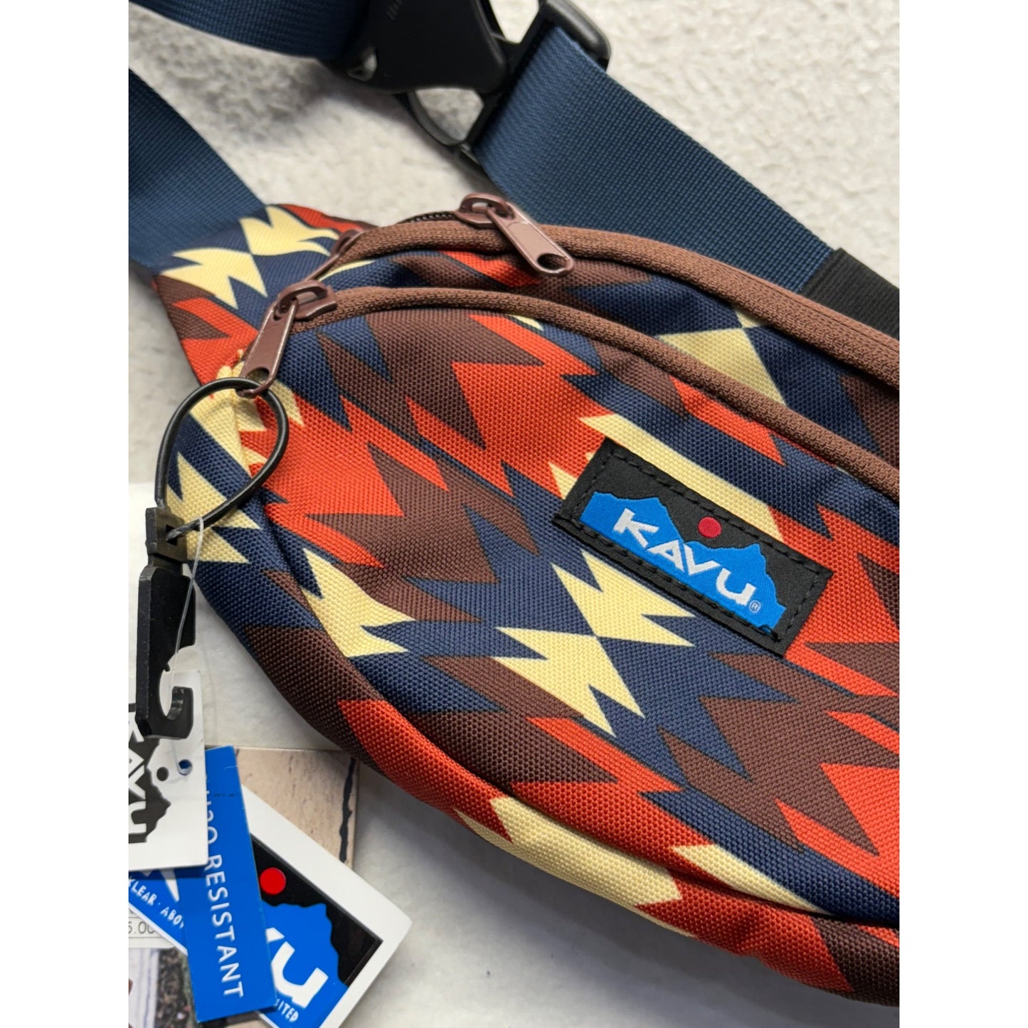 Kavu Spectator Sedona Range Fanny Pack With Adjustable Strap #7659