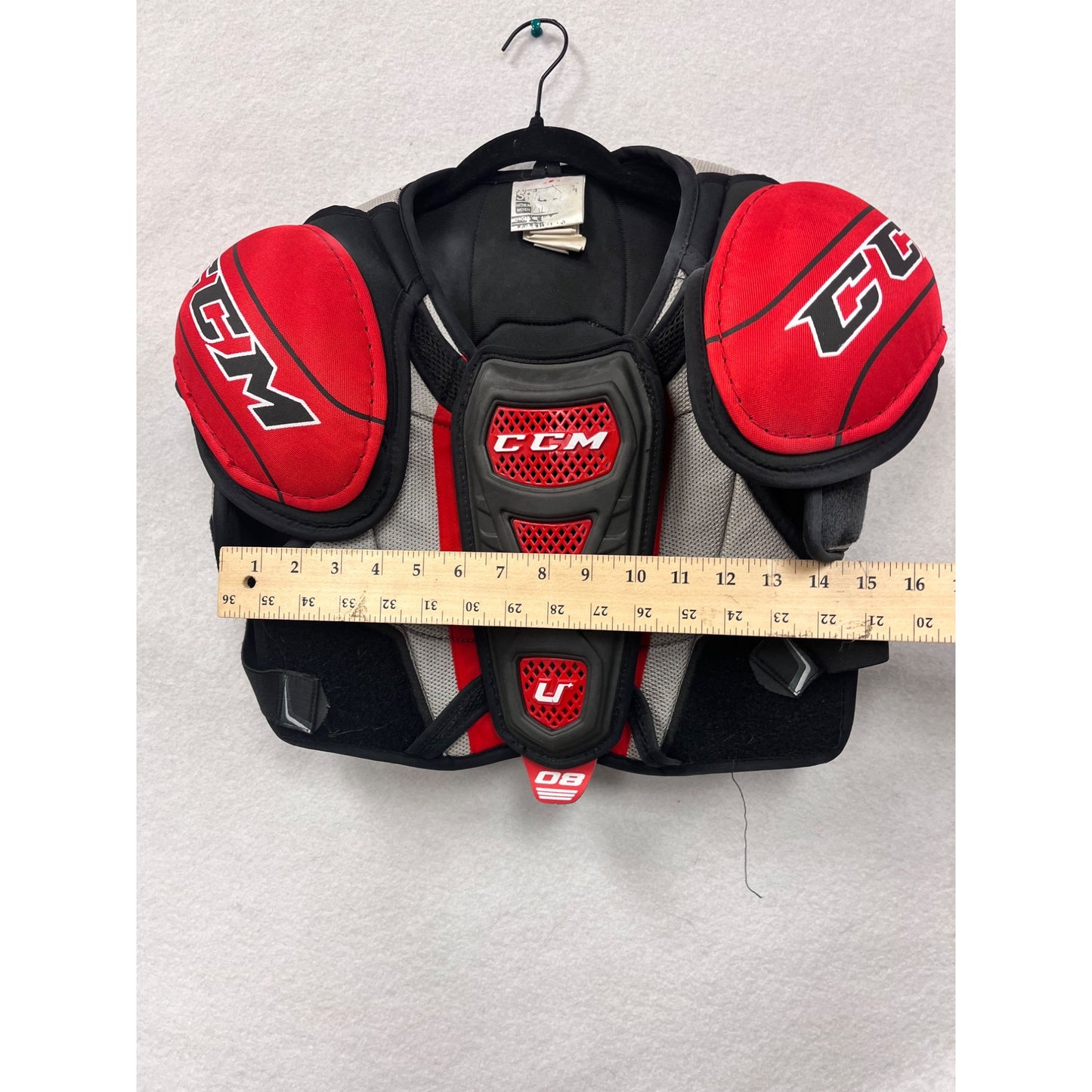 CCM Youth Medium Shoulder Pads For Hockey Black/Red #6323