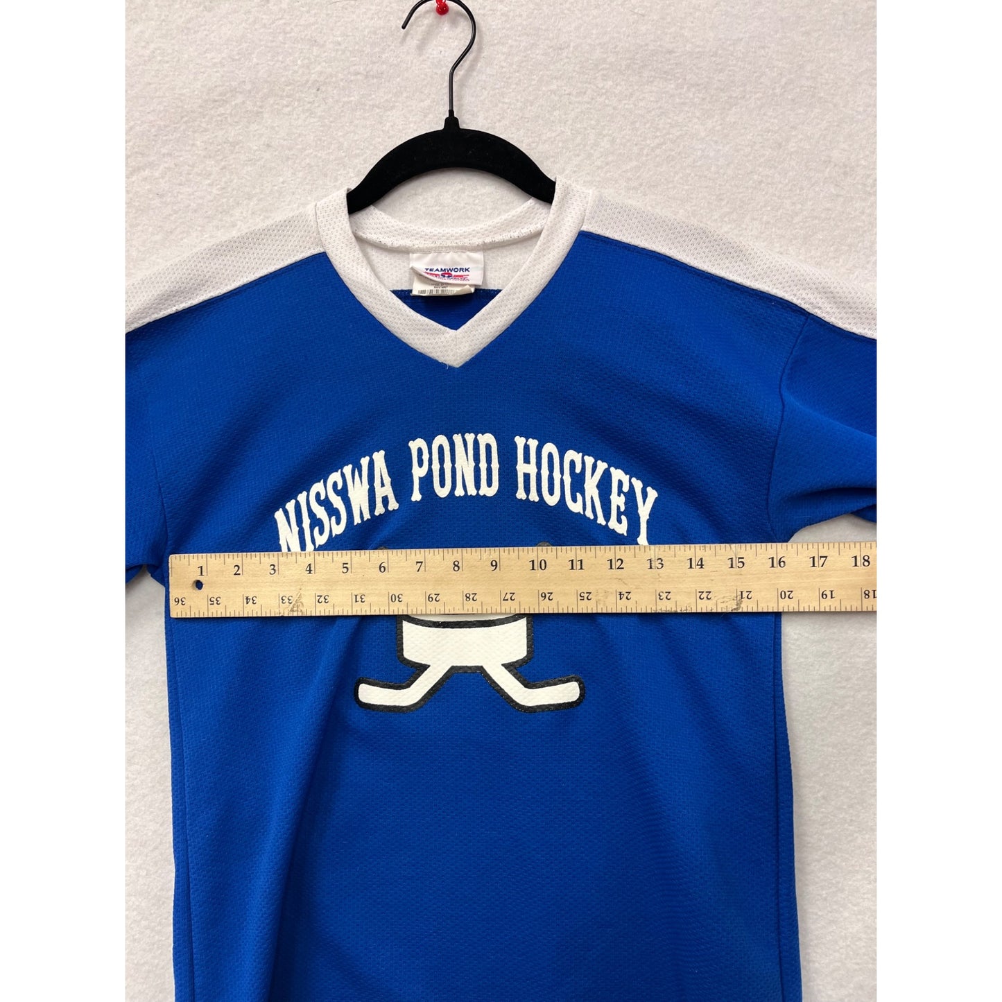 Nisswa Pond Hockey Youth S/M Jersey Blue & White Teamwork Athletic Apparel #6349
