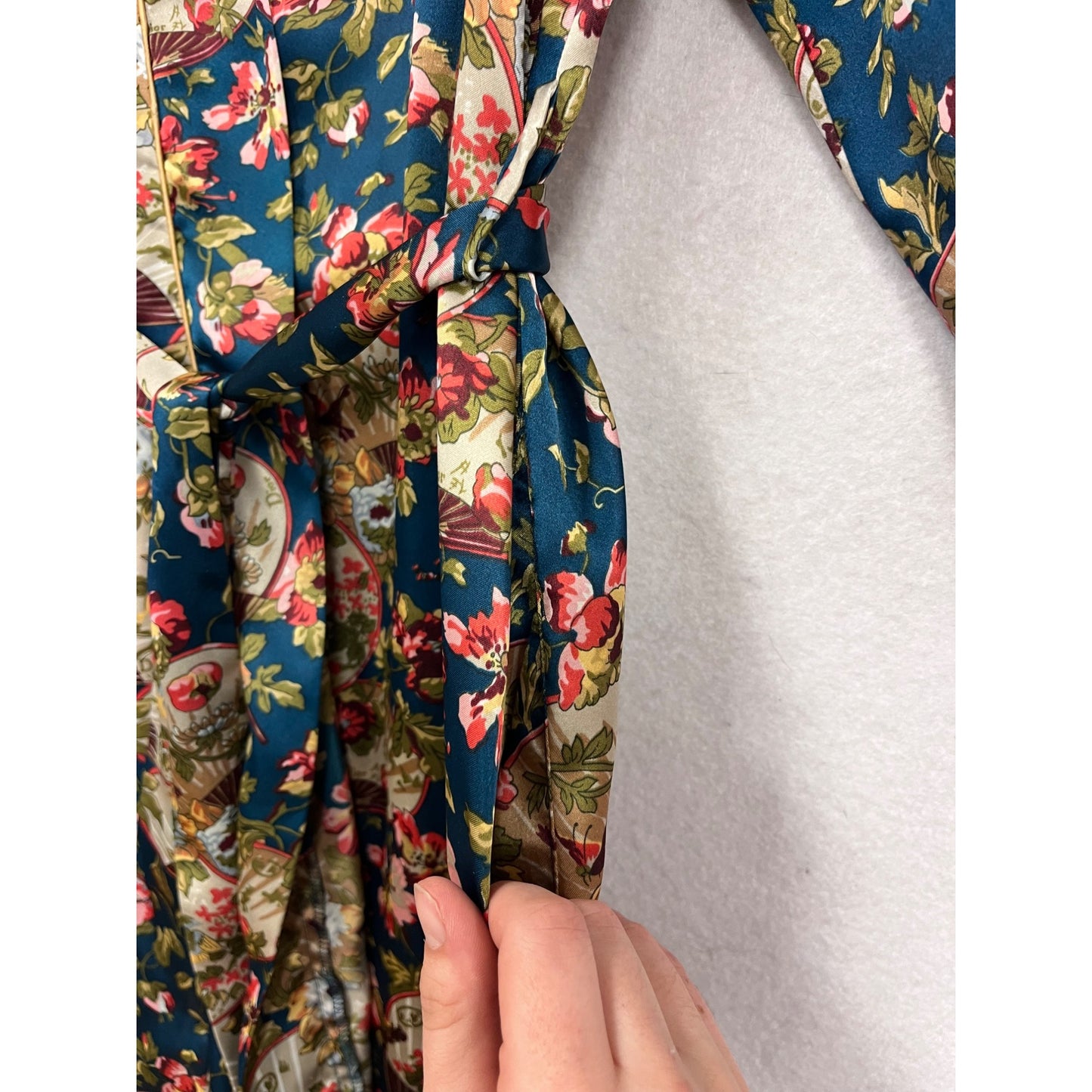Rare Vintage Christian Dior Floral Satin Long Robe With Tie Belt & Piping Details #8020