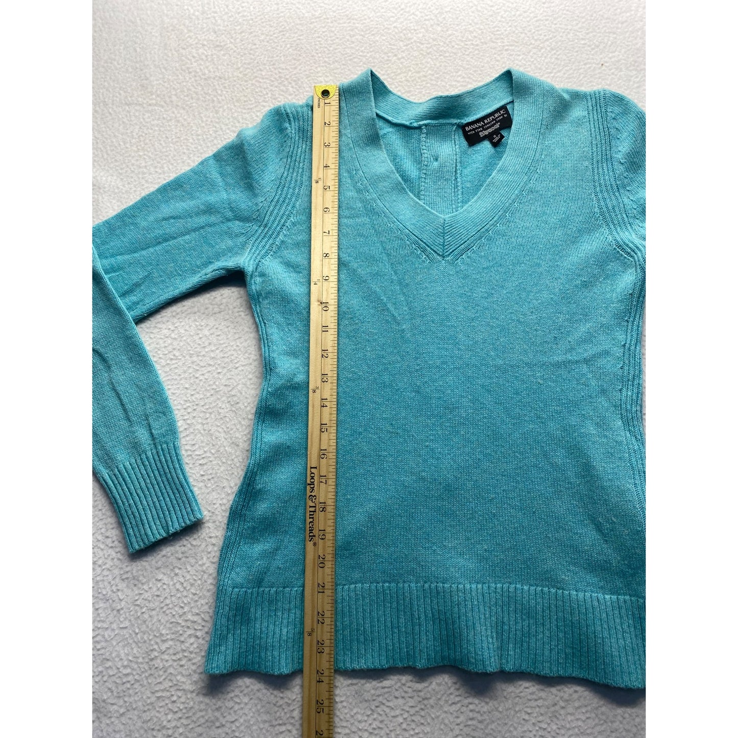Banana Republic Turquoise V-Neck Sweater #5687