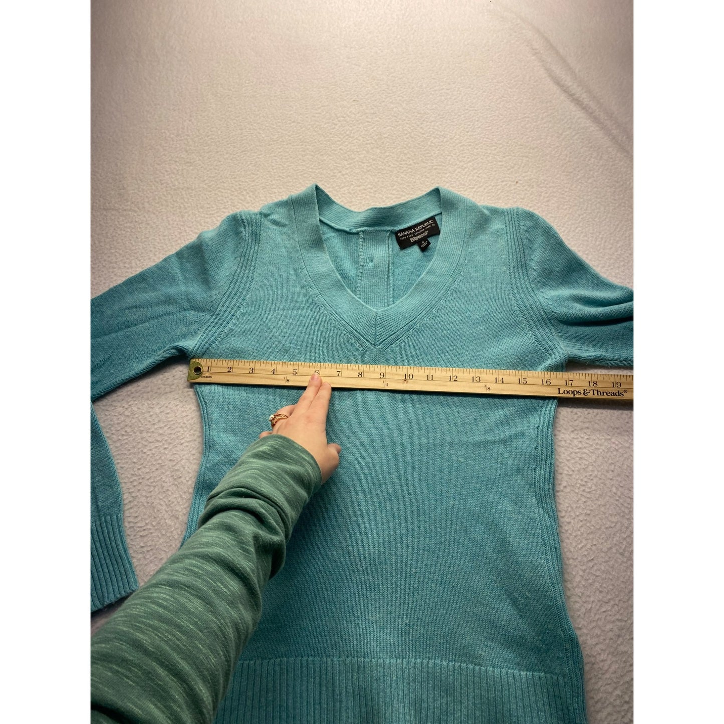 Banana Republic Turquoise V-Neck Sweater #5687