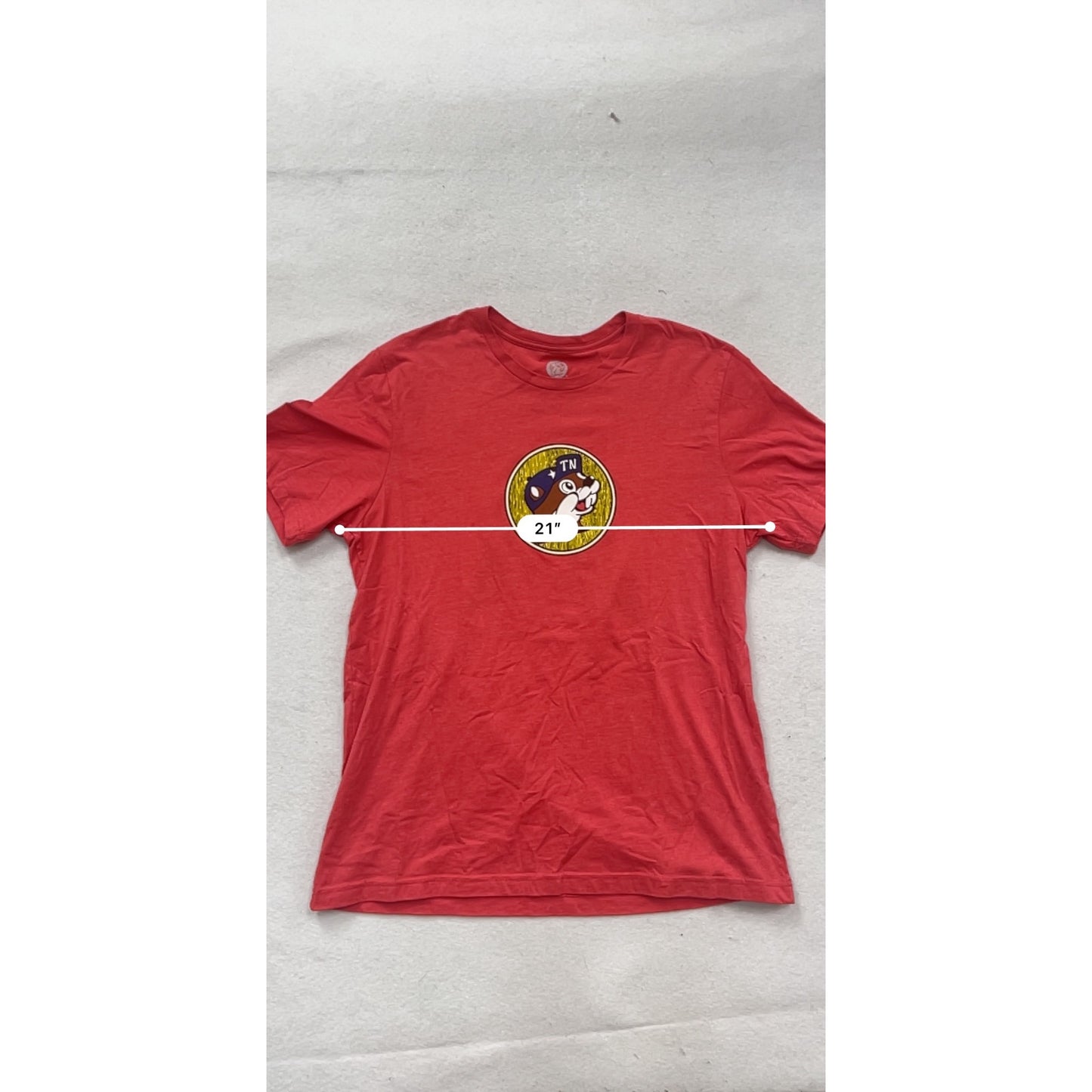 Buc-Ees Tennessee Red Graphic Tee #152A