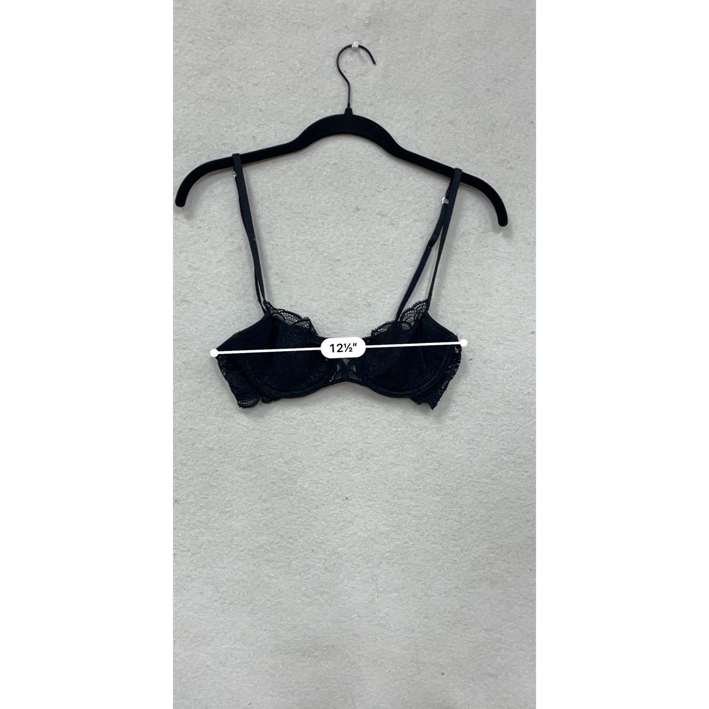 Victorias Secret Very Sexy Black Lace Underwire Bra Size 34B #8748