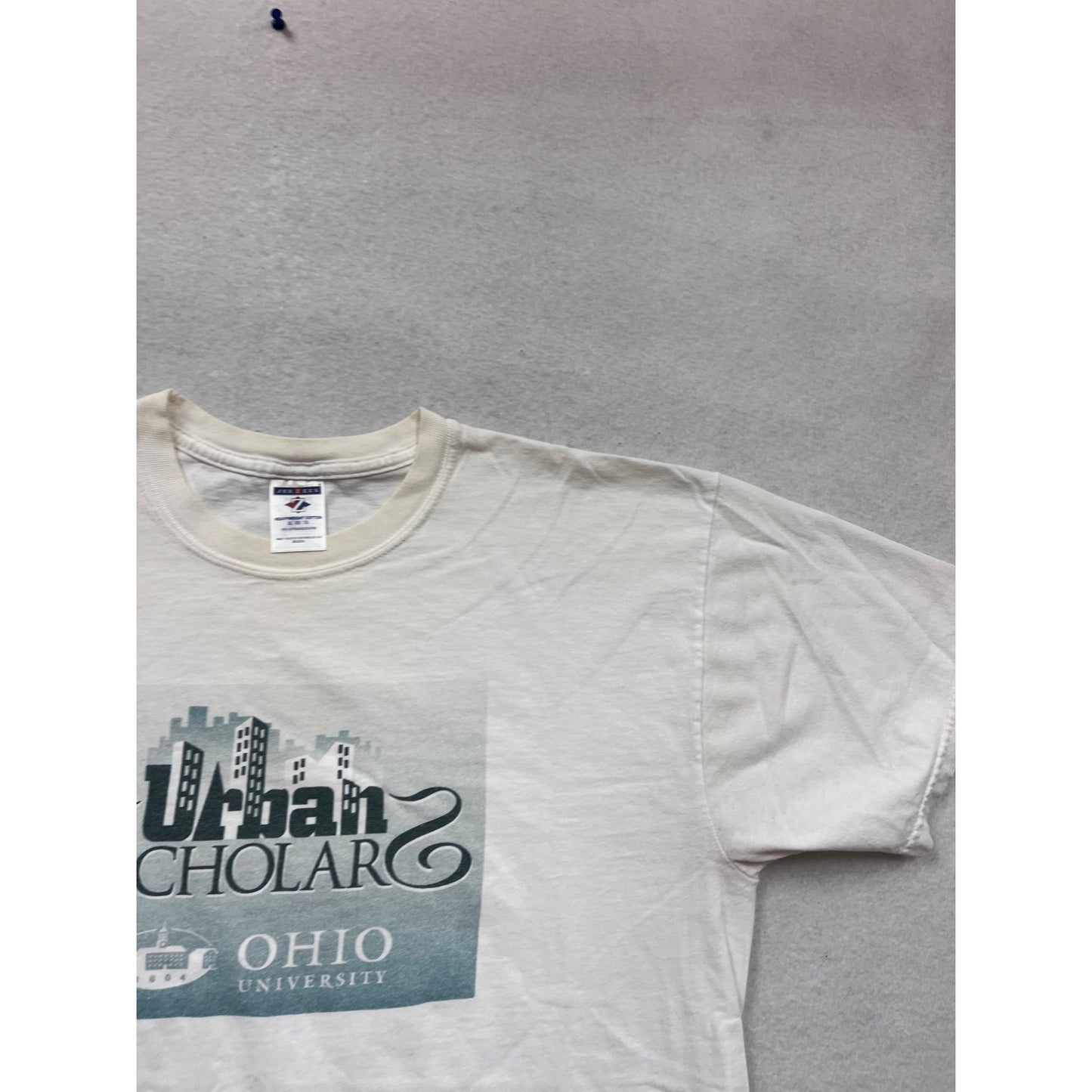 Urban Scholar Ohio University Graphic T-Shirt XL #940A