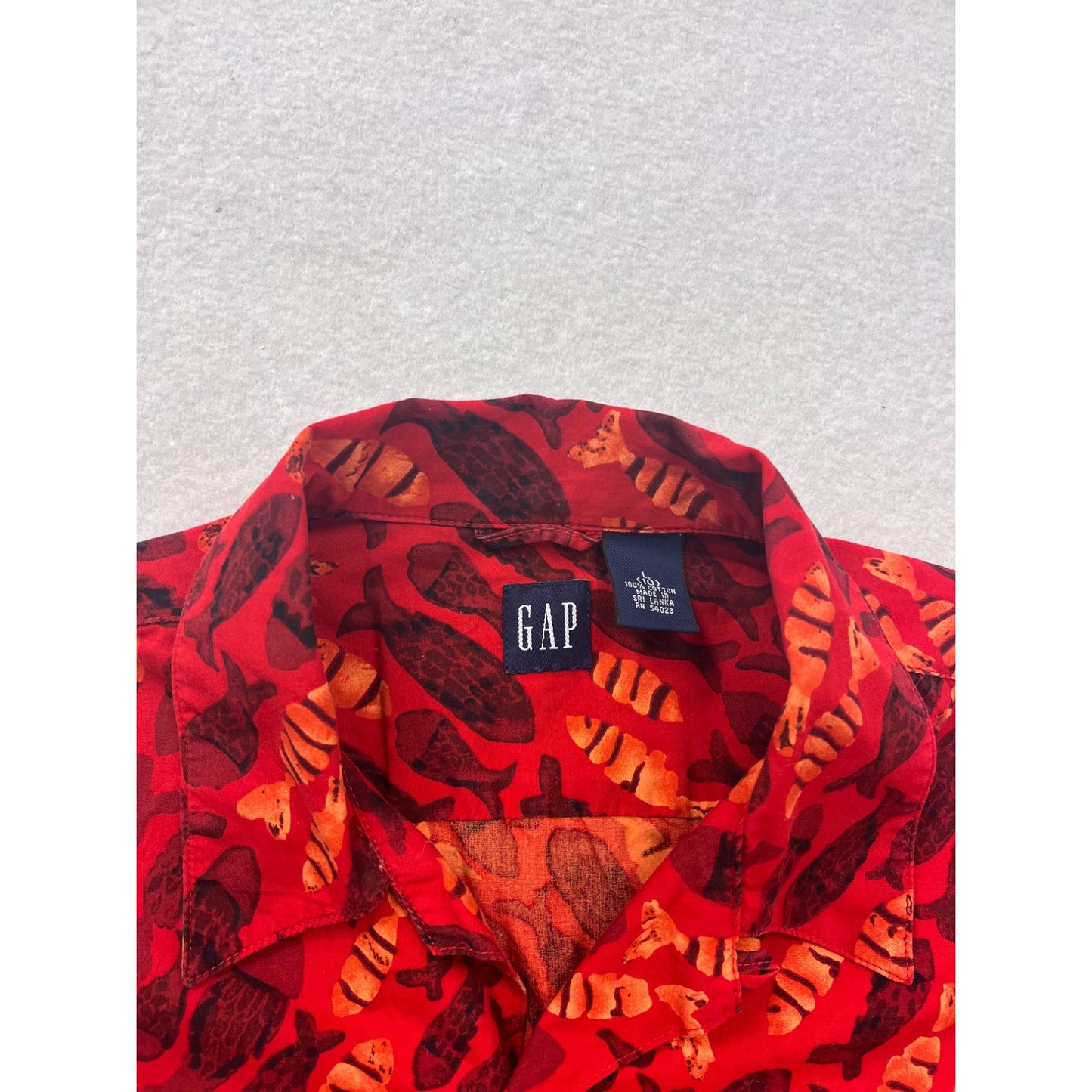 Boys Red Gap Lobster Print Short Sleeve Button-Up Shirt Size 10 #6662