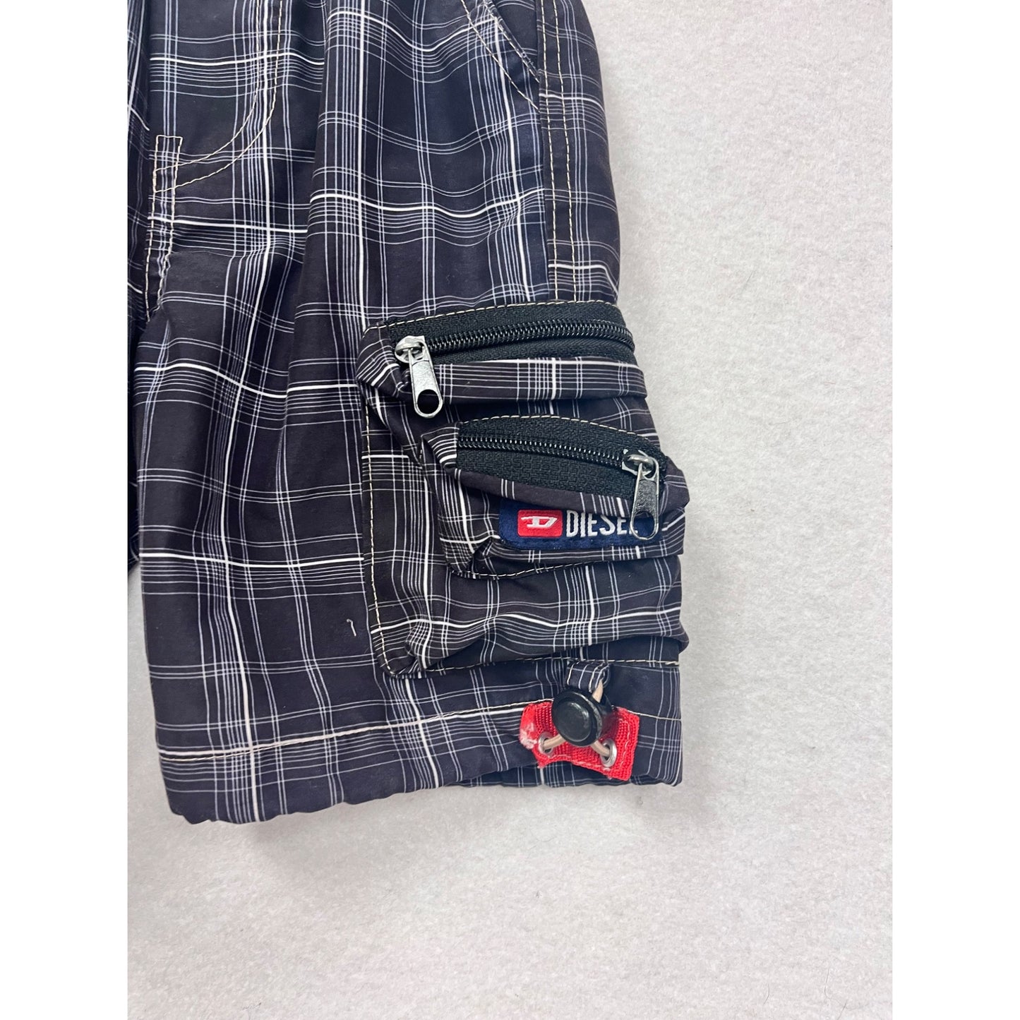 Boys 2XL Diesel Black & White Plaid Cargo Shorts #6660