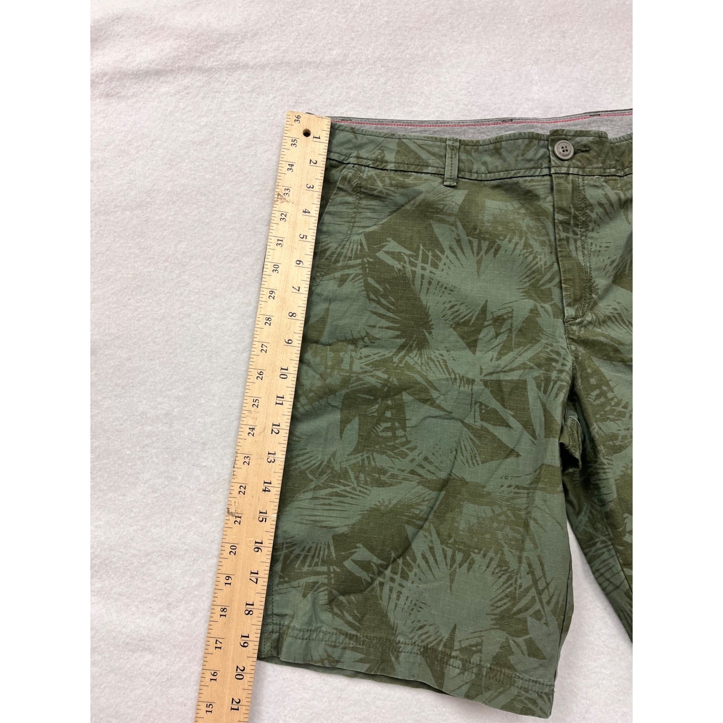 Eddie Bauer Womens Green Patterned Shorts #6414