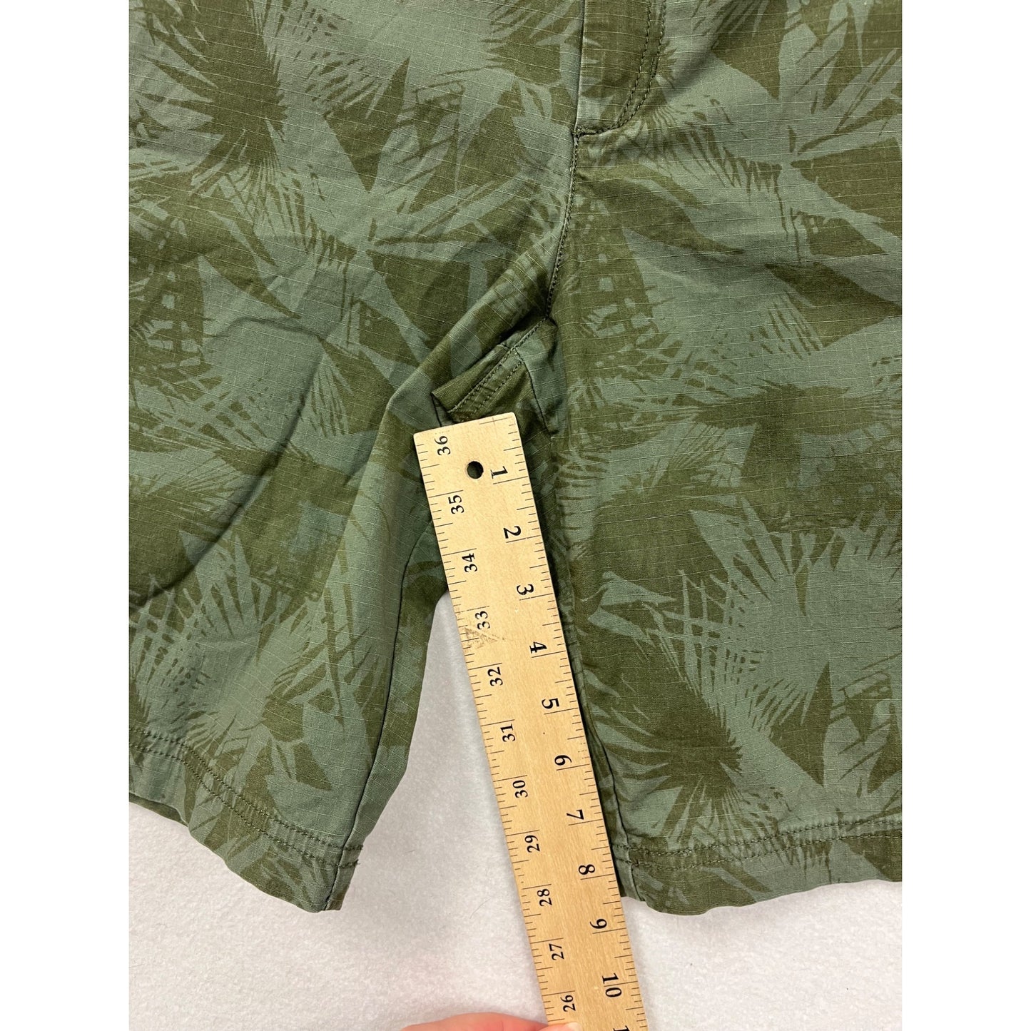Eddie Bauer Womens Green Patterned Shorts #6414