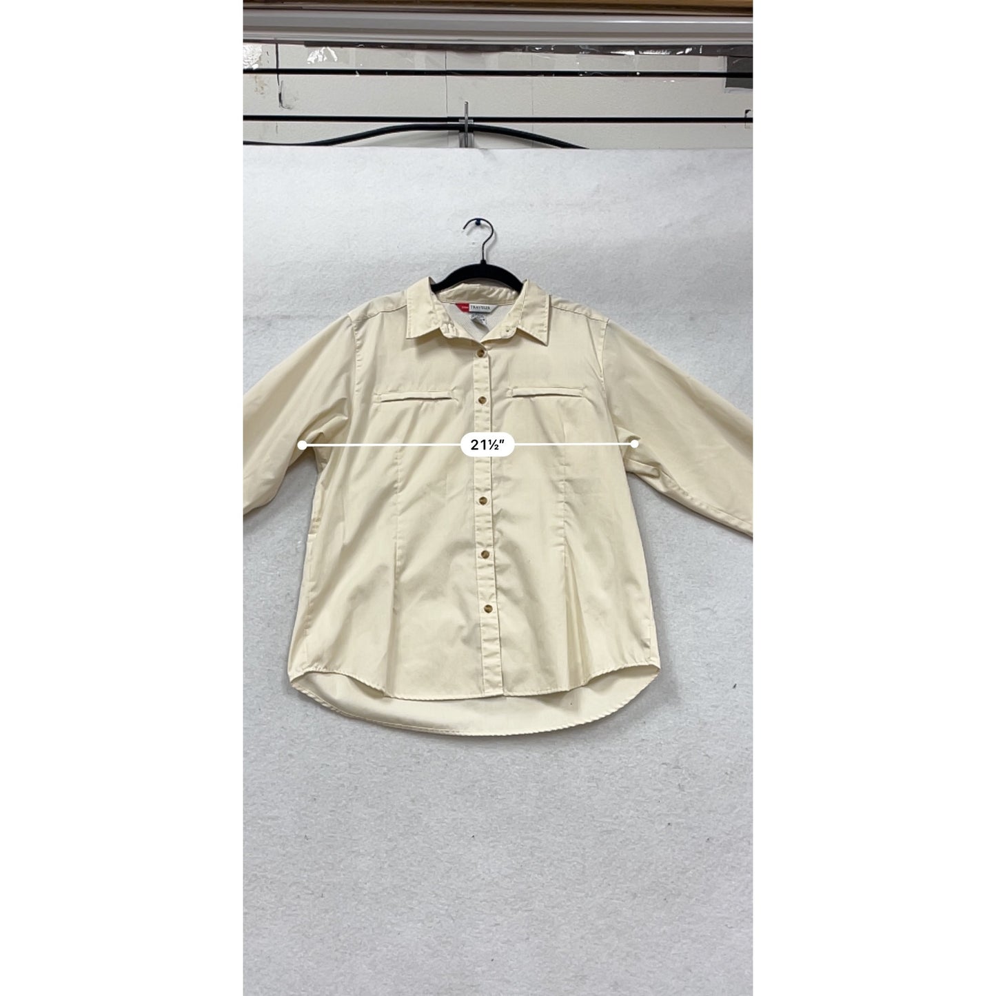 L.L. Bean Traveler Beige Button-Down Shirt Size M #429A
