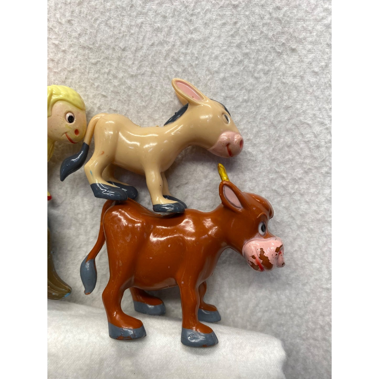 Vintage Hollow Plastic Farmer & Animals Set 7 Pieces Toy Collection #7256