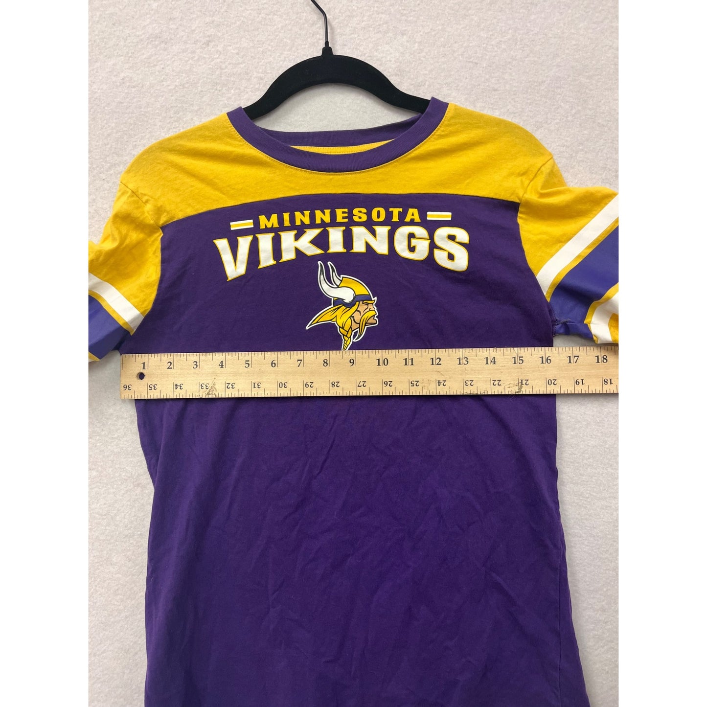 Minnesota Vikings Boys 14/16 NFL T-Shirt #6279