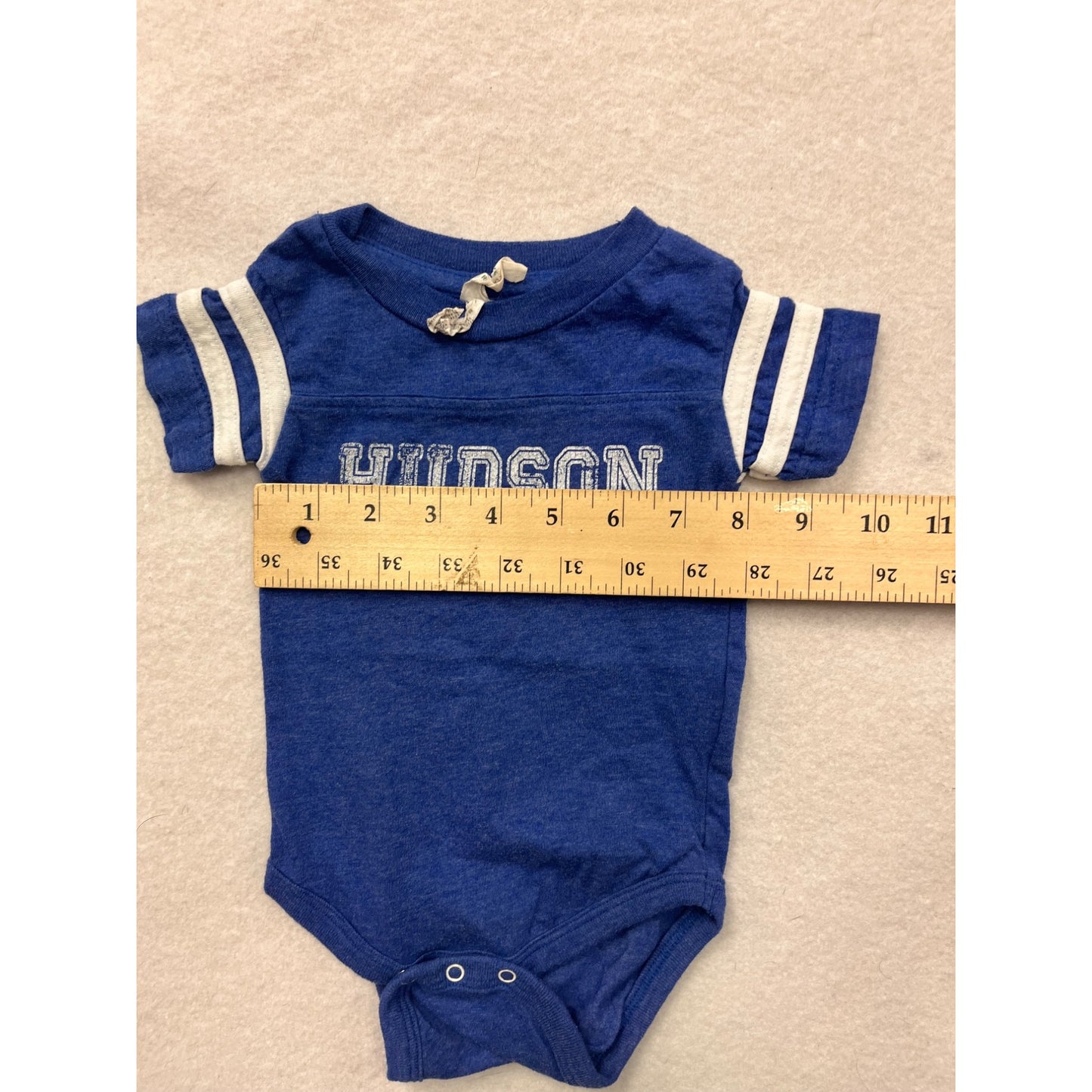 Hudson Wisconsin Blue Baby bodysuit 6M With Striped Sleeves and Snap Closure #6550