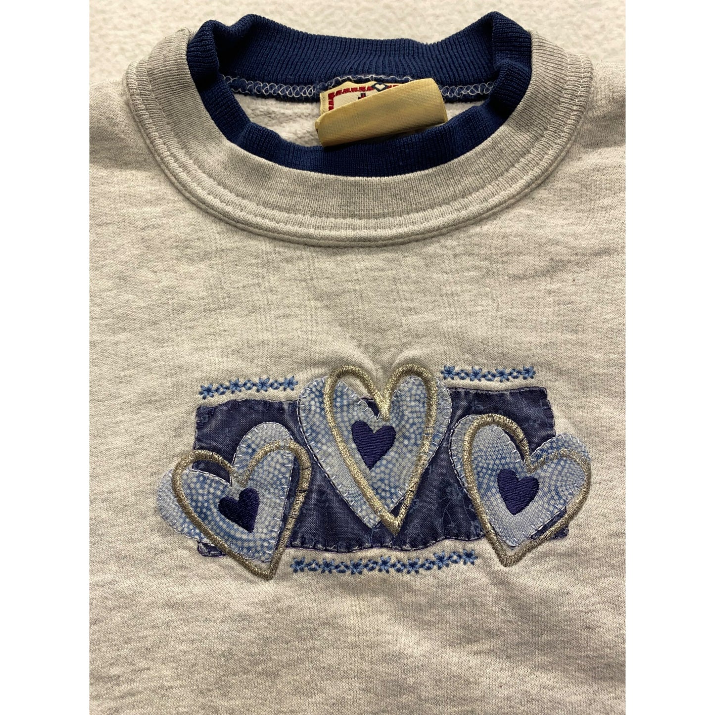 Vintage top stitch heart sweater #7169