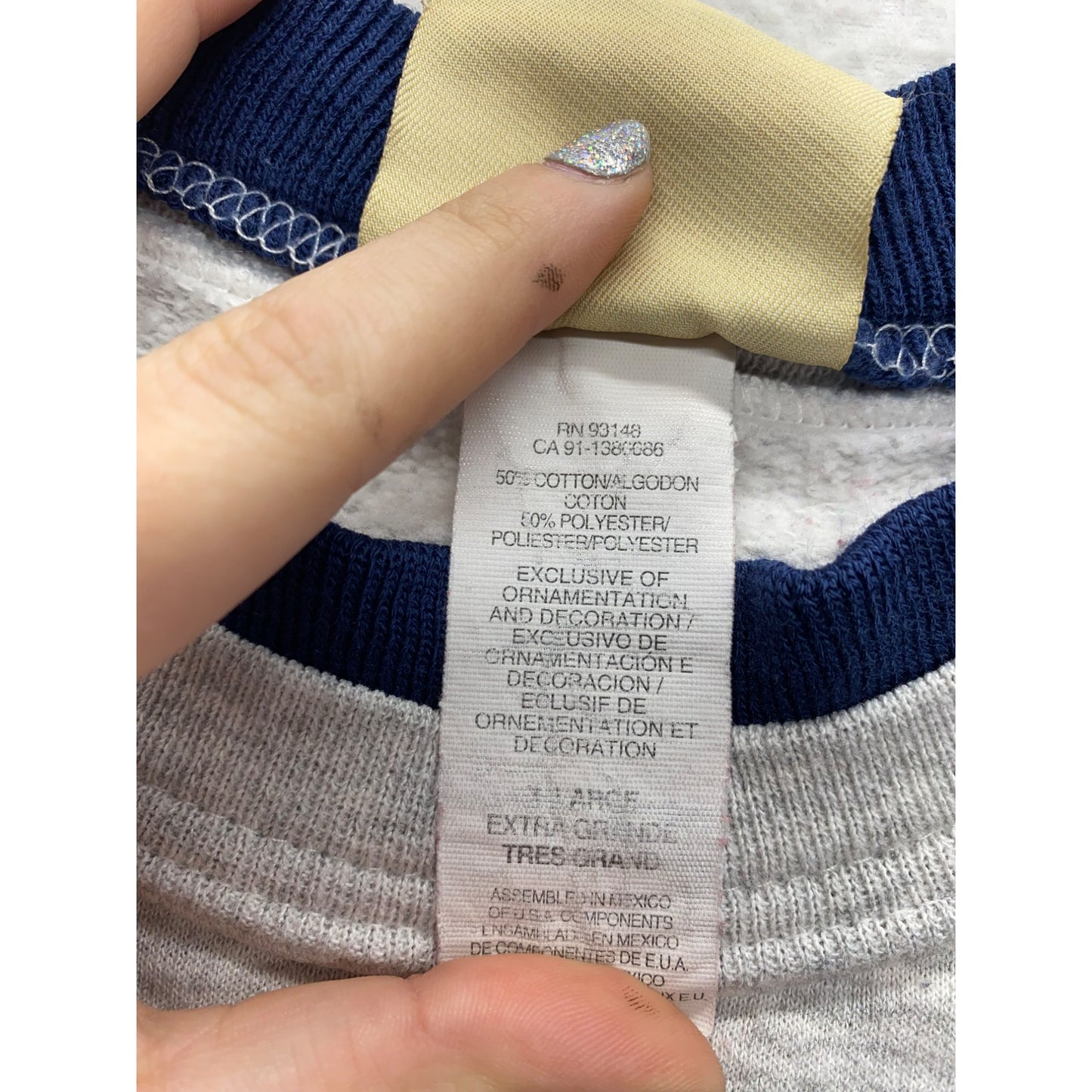 Vintage top stitch heart sweater #7169